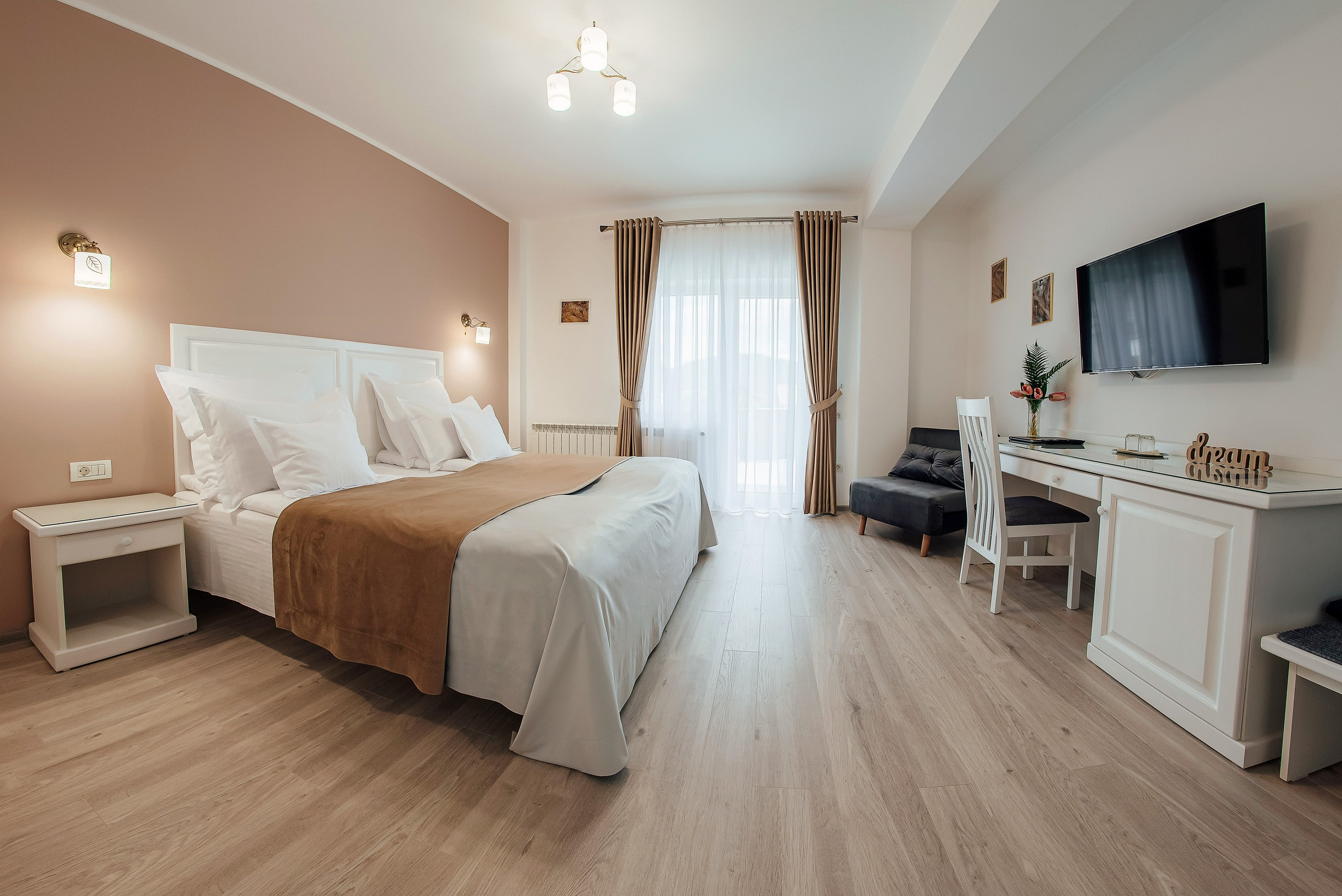 Pensiuni. George Boicu — Fotograf — Gura Humorului