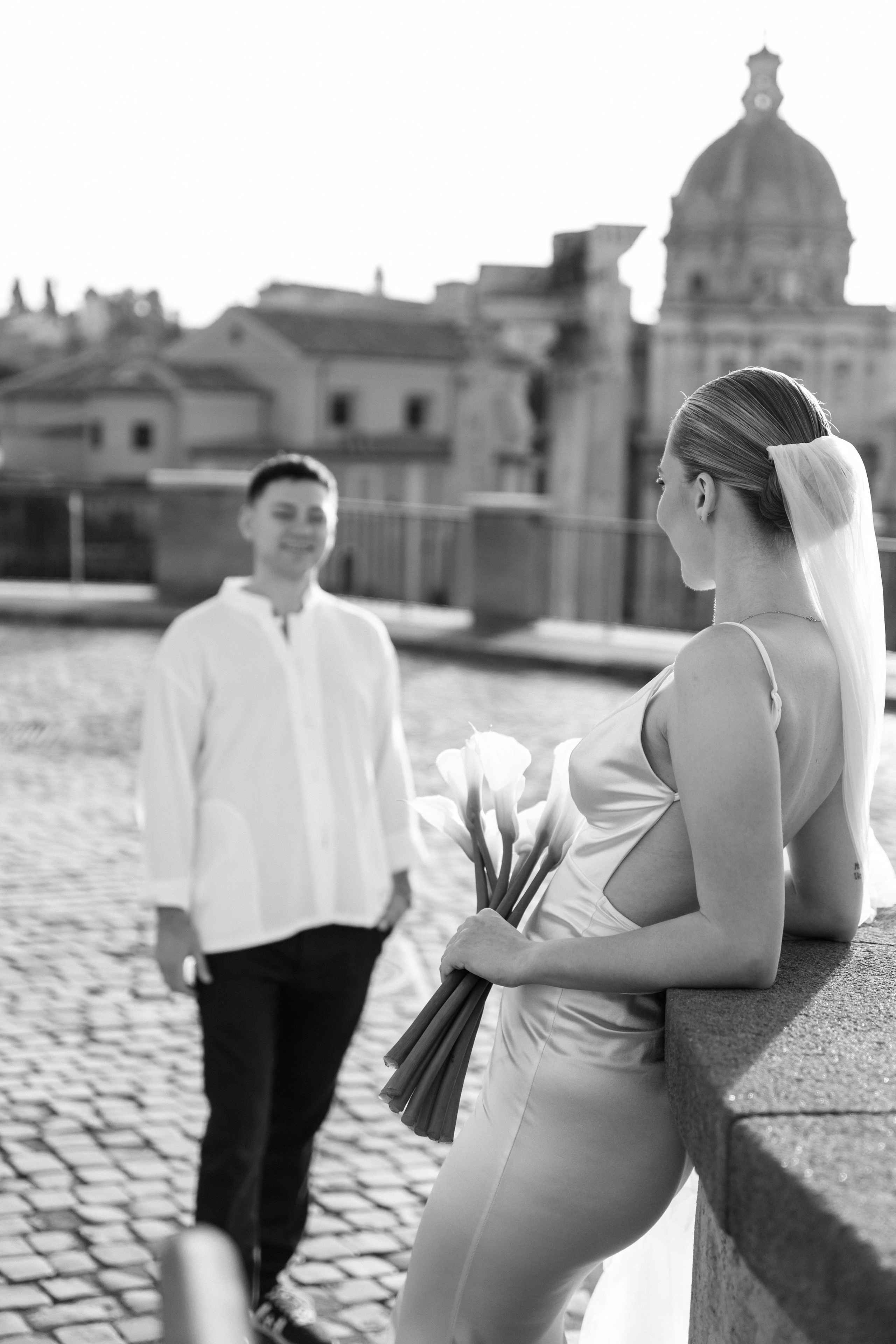 Elopement in Rome. Wedding Photographer Rome Tuscany Como Sicily Puglia Amalfy Italy- Oksana Savenchuk