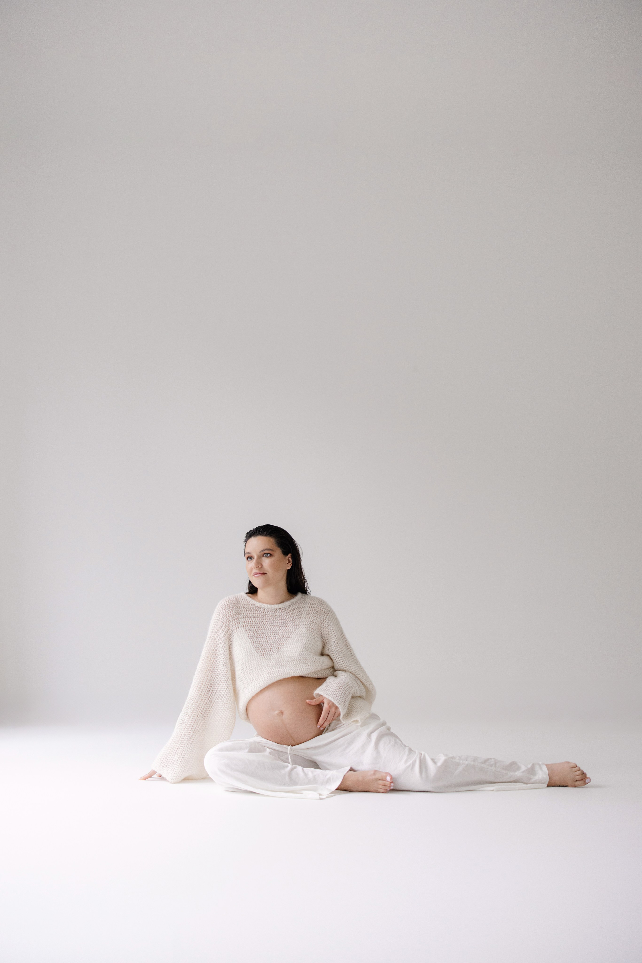 Zeitlose und moderne Schwangerschaftsfotografie in Zürich & Uster — natürlich, unkompliziert und ohne Kitsch. Wedding and Family Photographer Switzerland and Italy. Valeria Diaz