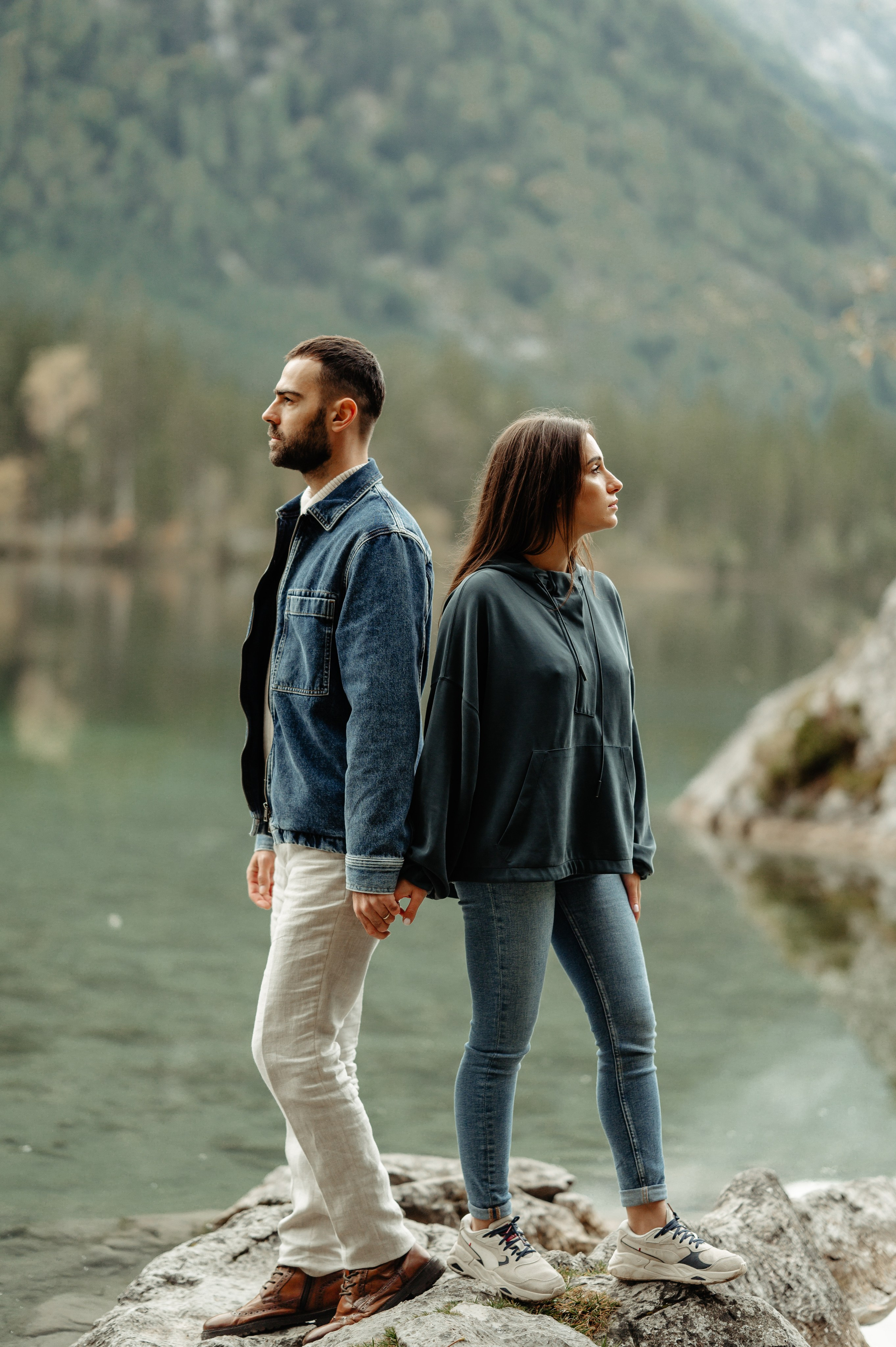 Denis Hanganu din Clanul si sotia lui Raluca, in Hintersee Austria. Proud Vision Weddings | Wedding Photography & Film — Servicii profesionale Foto Video Nunta Iasi