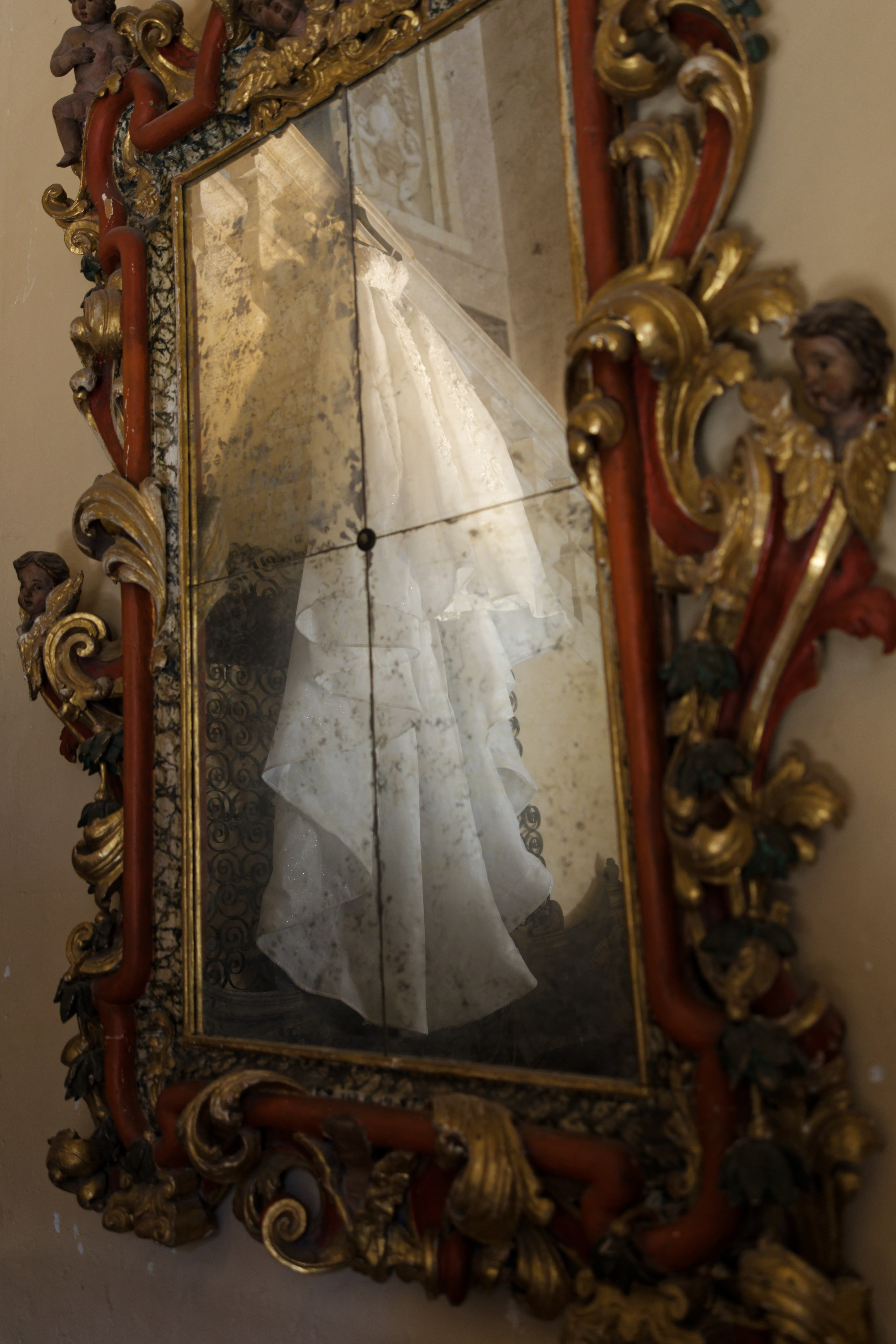 Wedding editorial at Villa Arvedi, Verona, Italy