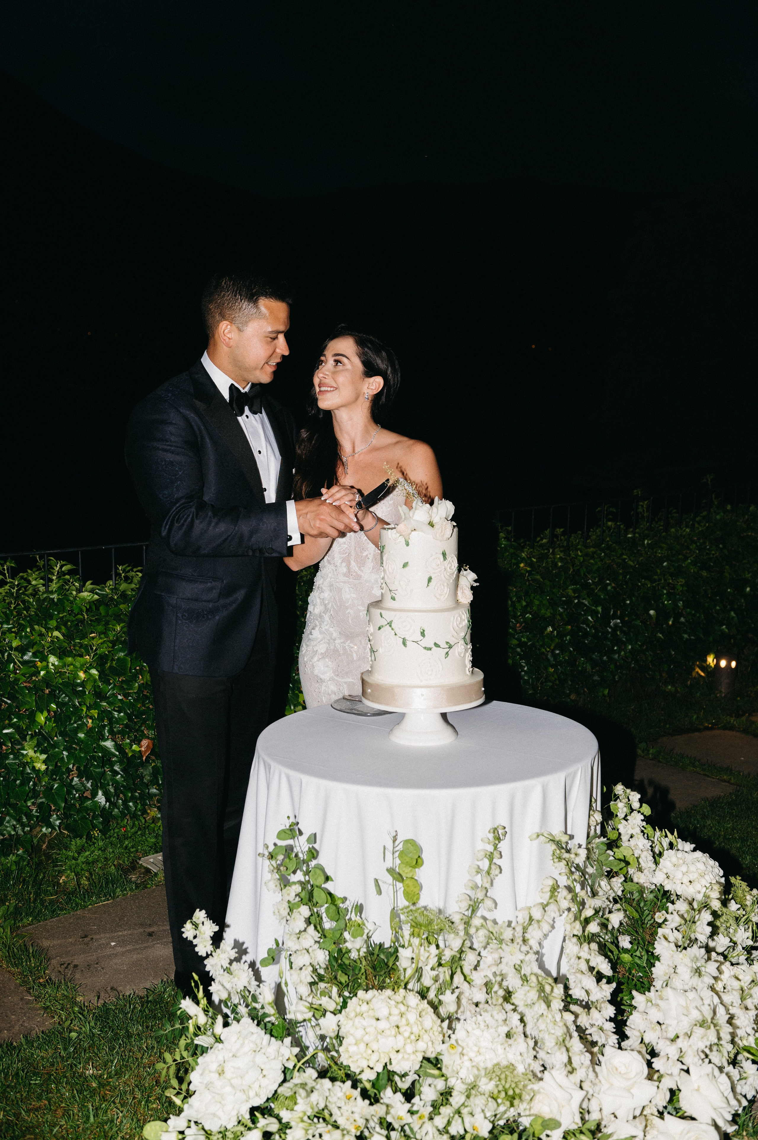 Lake Como wedding. Lake Como Photographer — Proposal | Wedding | Elopement