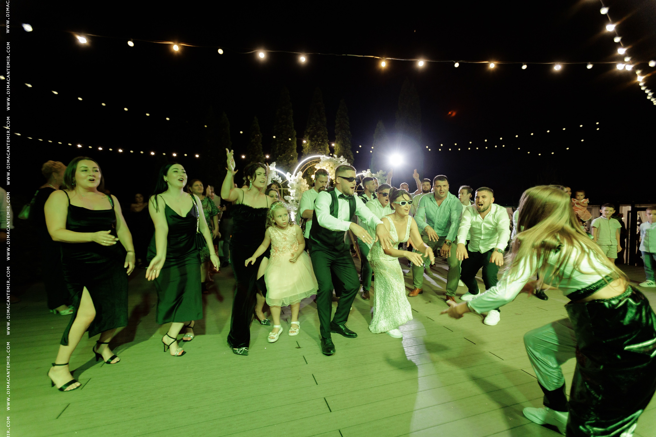 TUDOR & ALIONA | Gril Parc. Fotograf de nuntă în Chisinau, Moldova. Poze și Video Comerciale