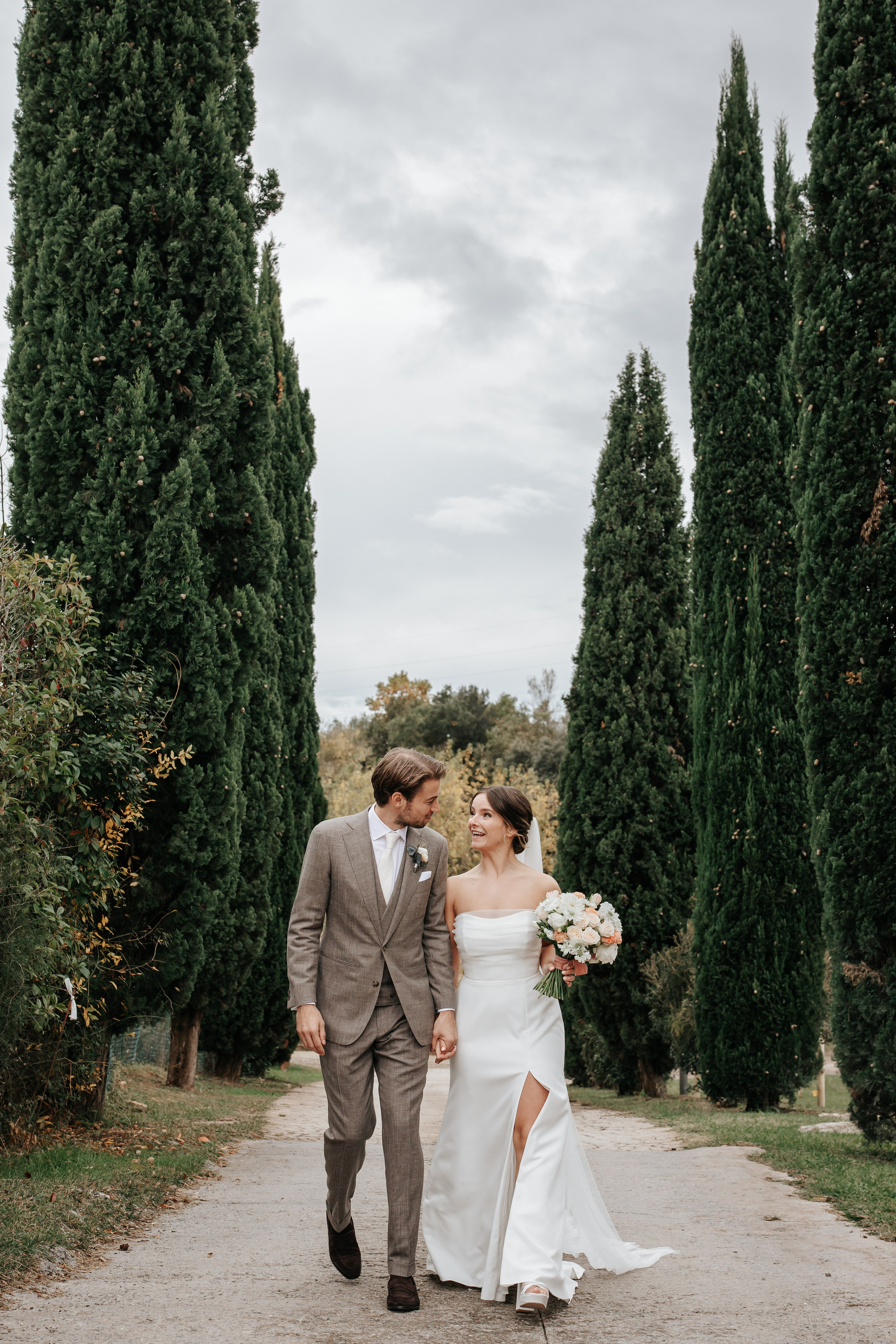 Mirthe+Julius, 08.11.2025, Finca Mas Battle. Fotógrafa de bodas en Cataluña