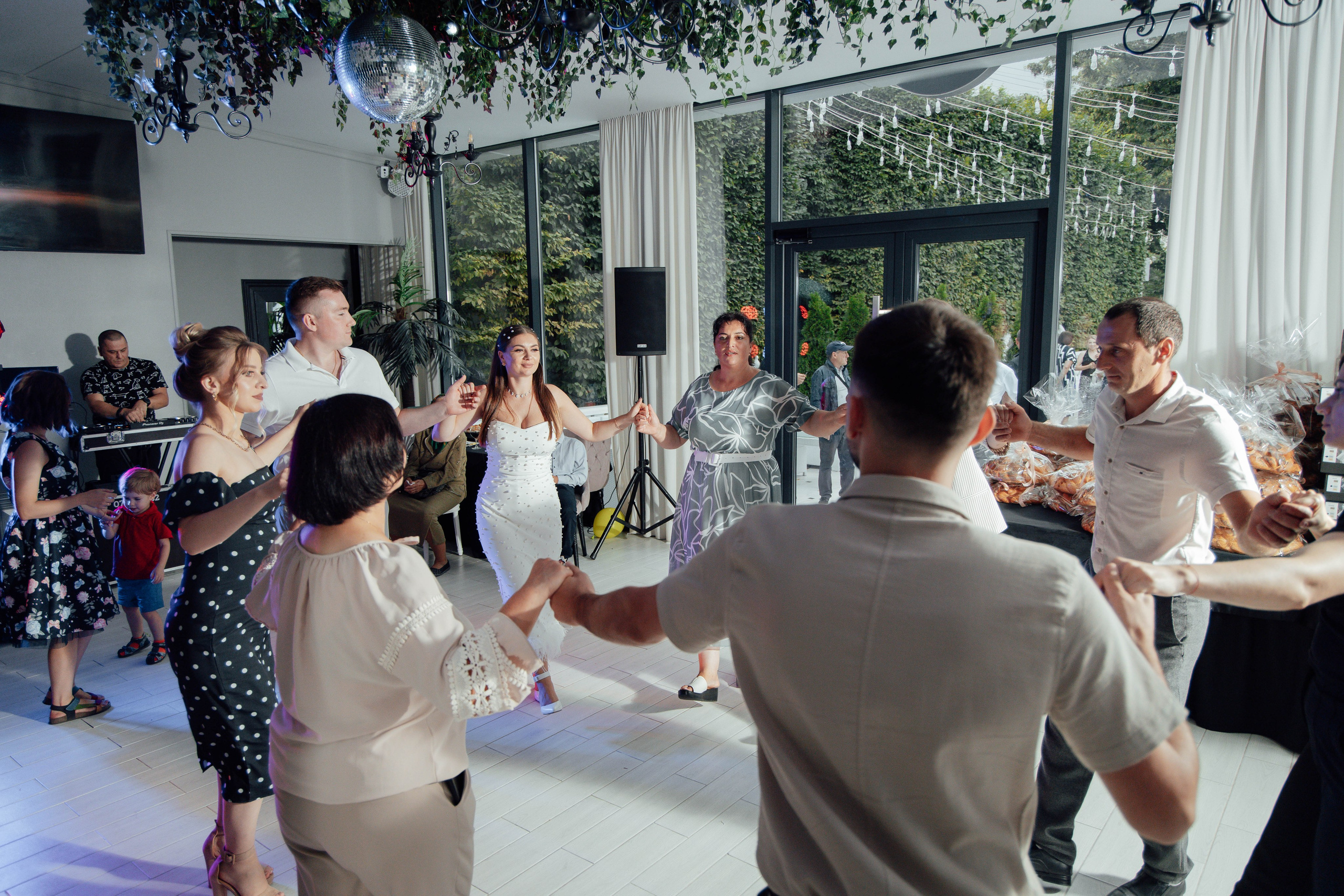 Cumetrie. Свадебный Фотограф, Детский и семейый Фотограф Молдова