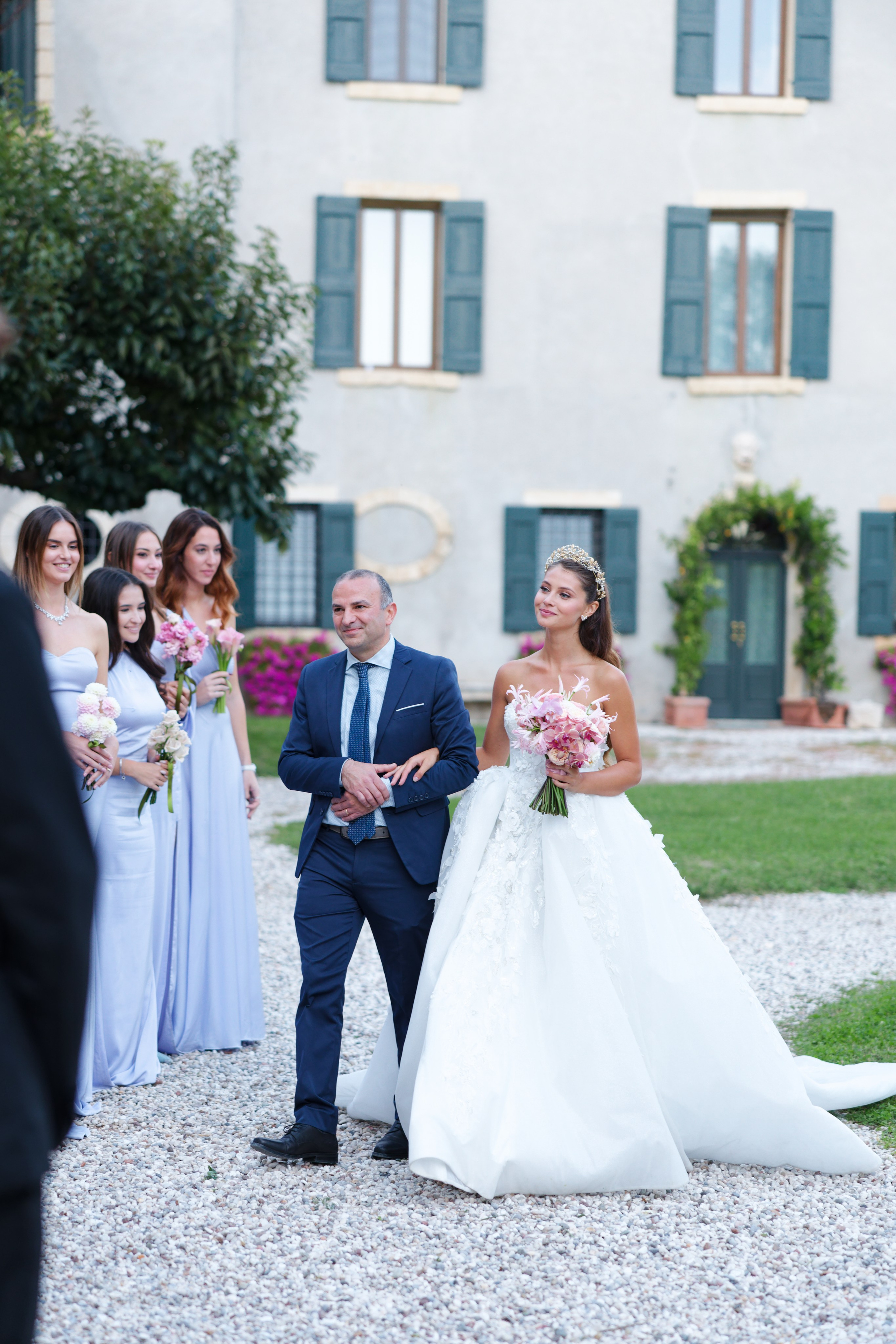 Wedding editorial at Villa Arvedi, Verona, Italy