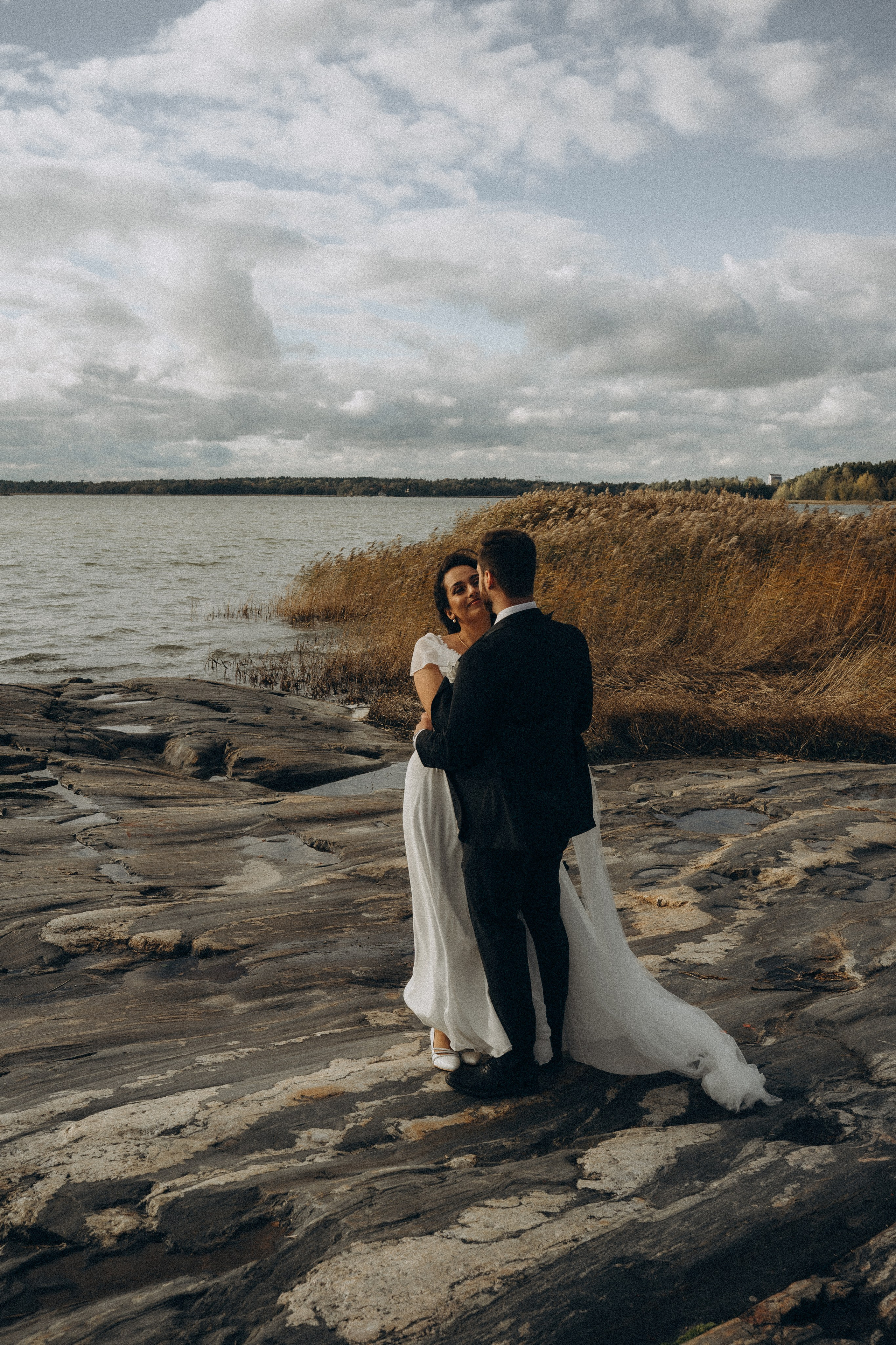 W&S. Wedding and portrait photographer in Helsinki Vickan O