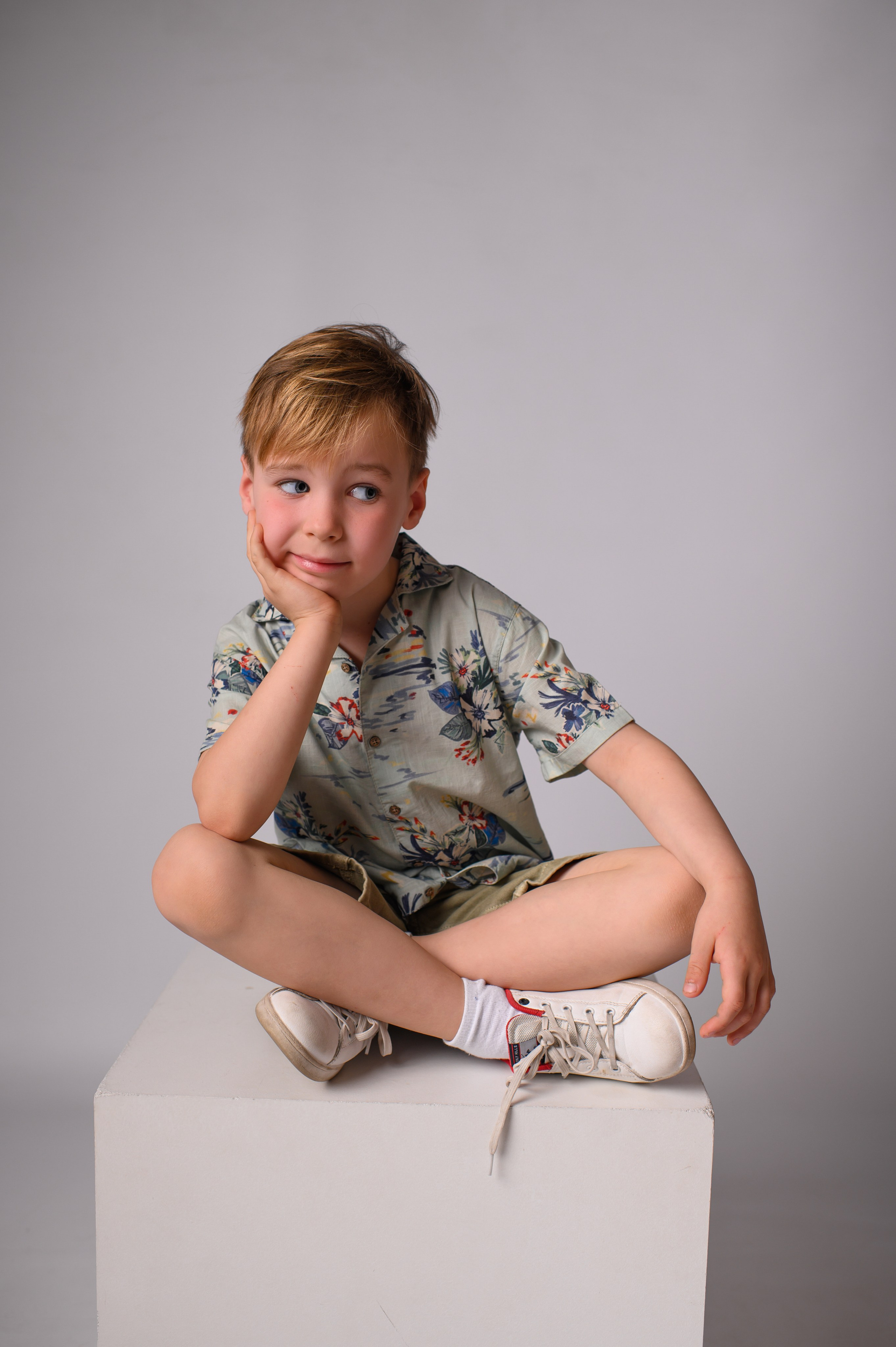 KIDS STUDIO. Family, children, portrait, and event photography in Thessaloniki