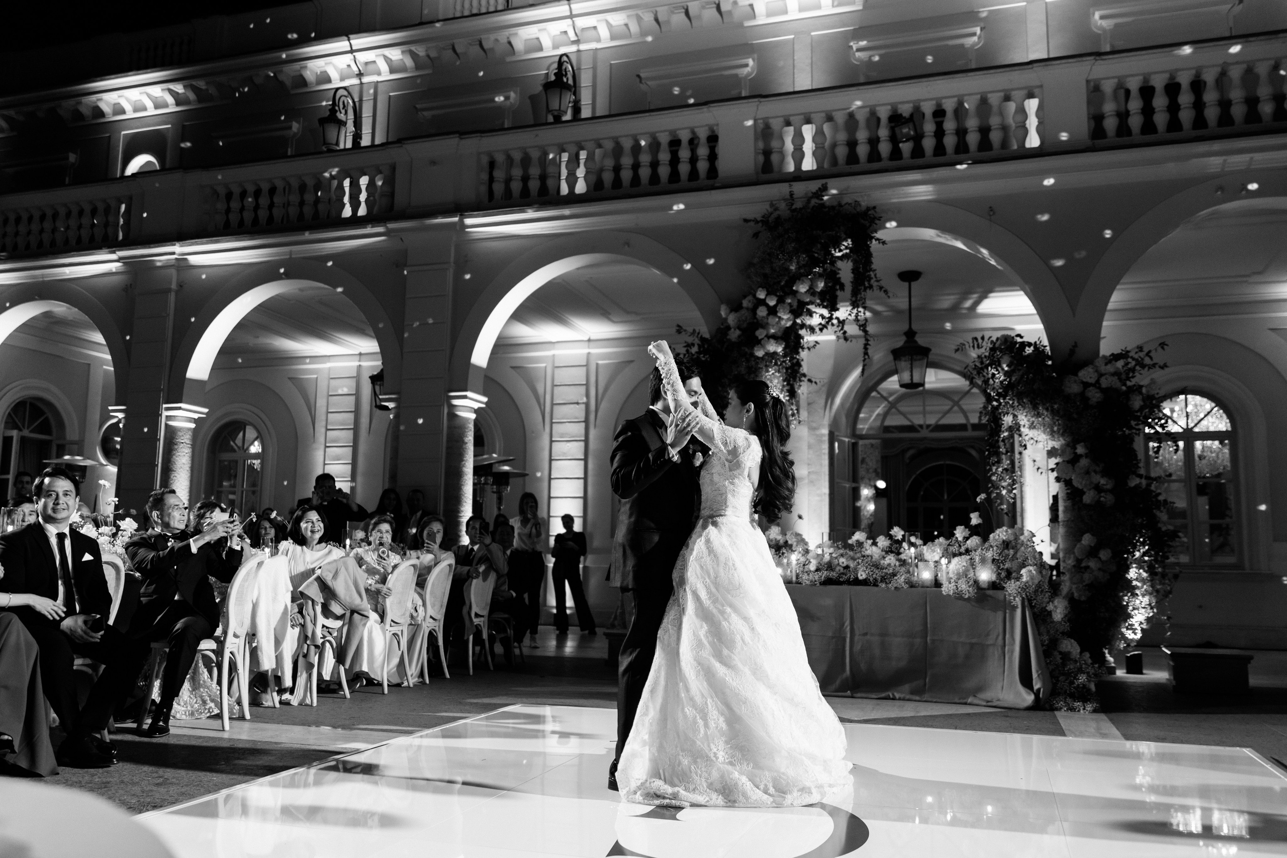 Wedding photographer Italy Rome, Tuscany, Lake Como, Sicily, Puglia. Wedding Photographer Rome Tuscany Como Sicily Puglia Amalfy Italy- Oksana Savenchuk