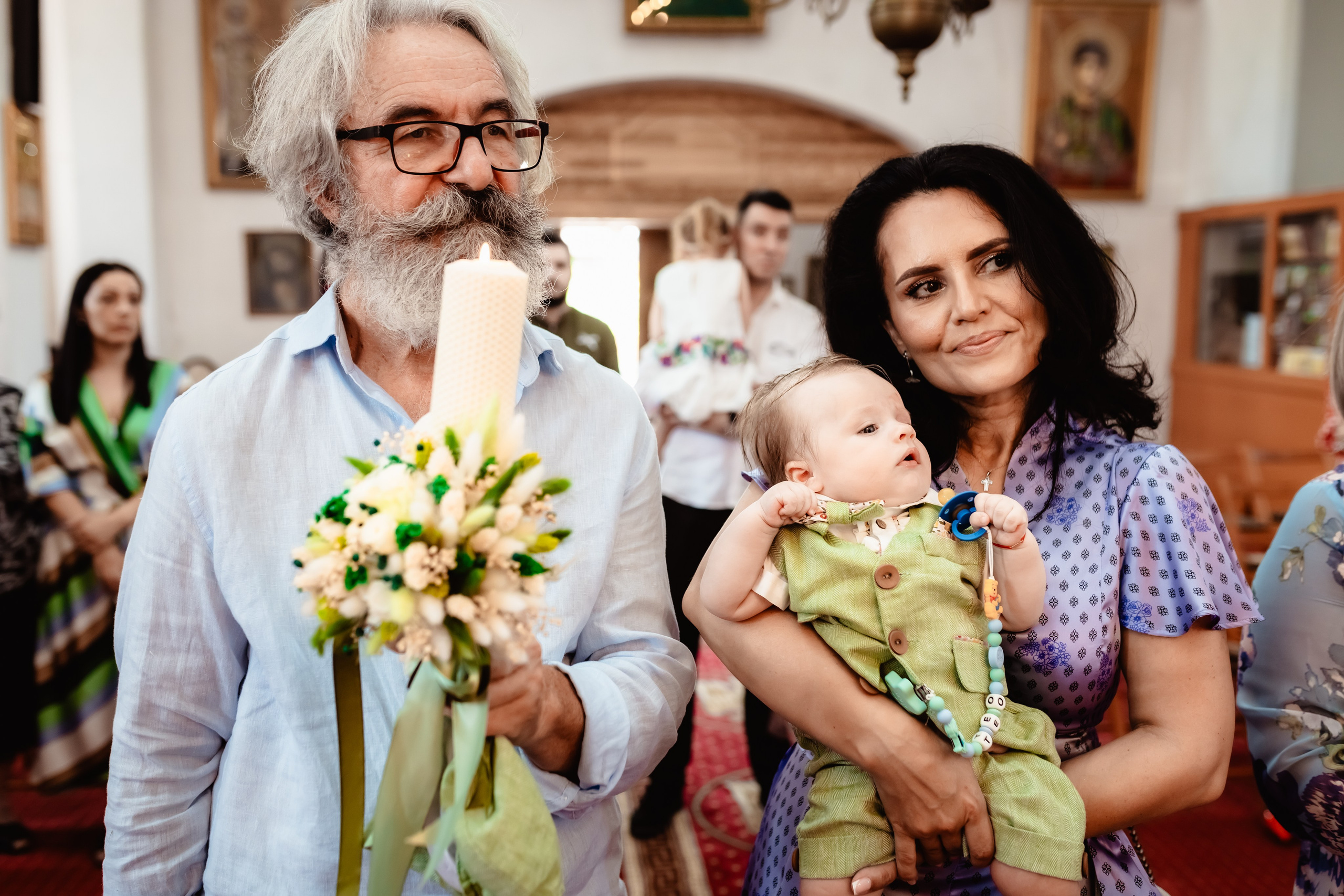 Bebelus la petrecerea de botez. Stefan Teodorescu — Fotograf de Nunta