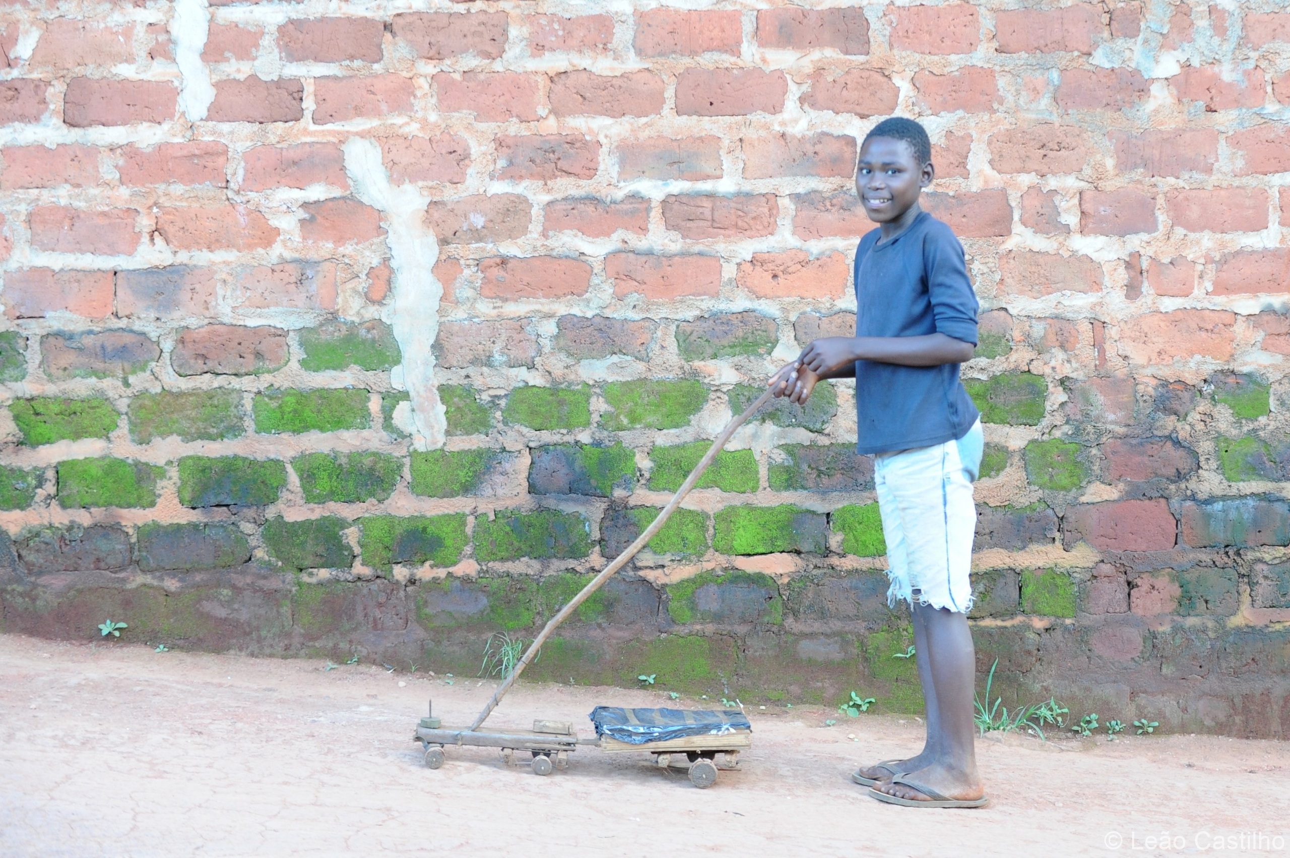 Photos from Mozambique people 1. Simbahalu