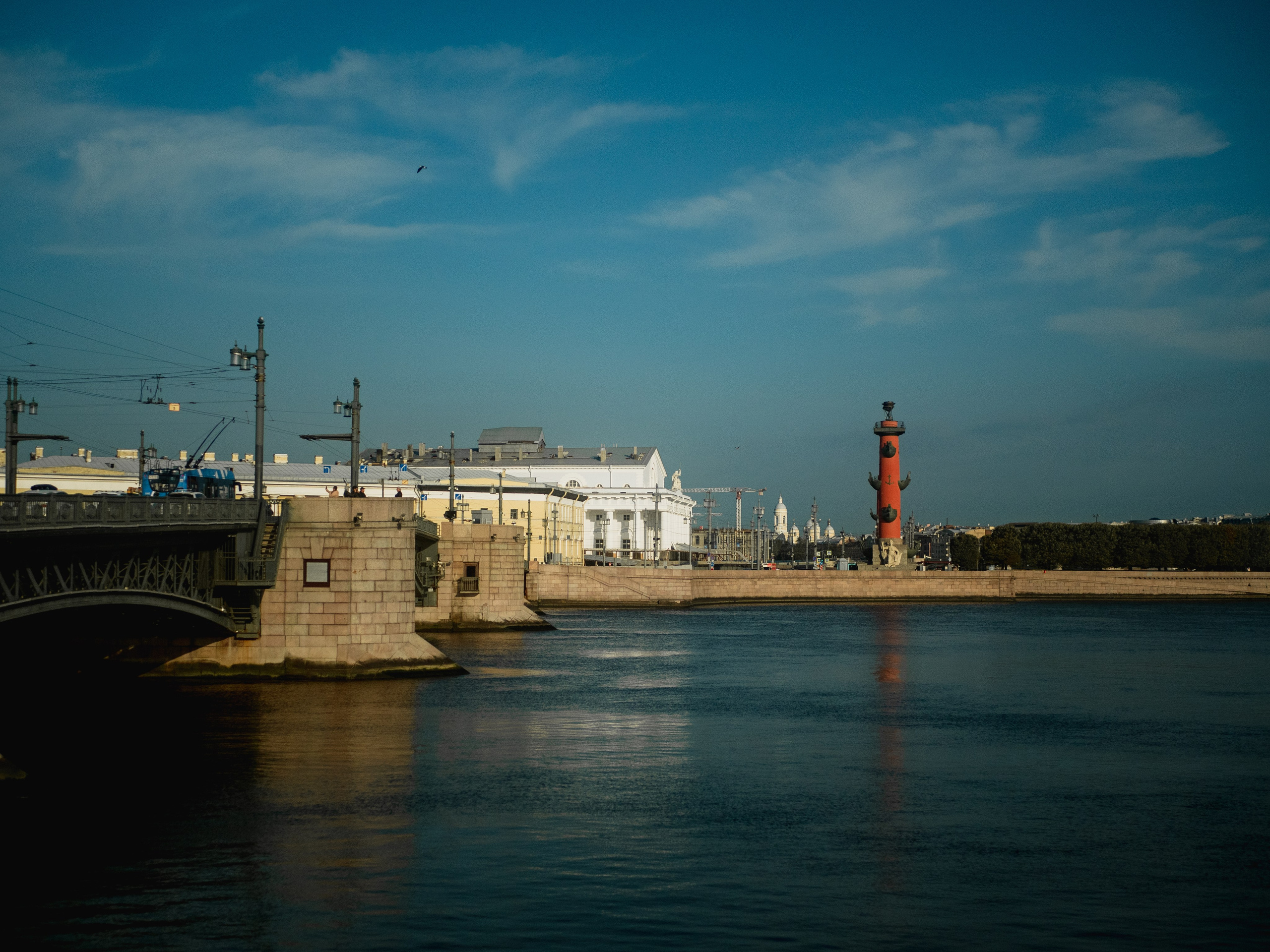 Saint-Petersbourg. Photographe sur Cote d’Azur. Portraits de familles, couples, enfants, événements