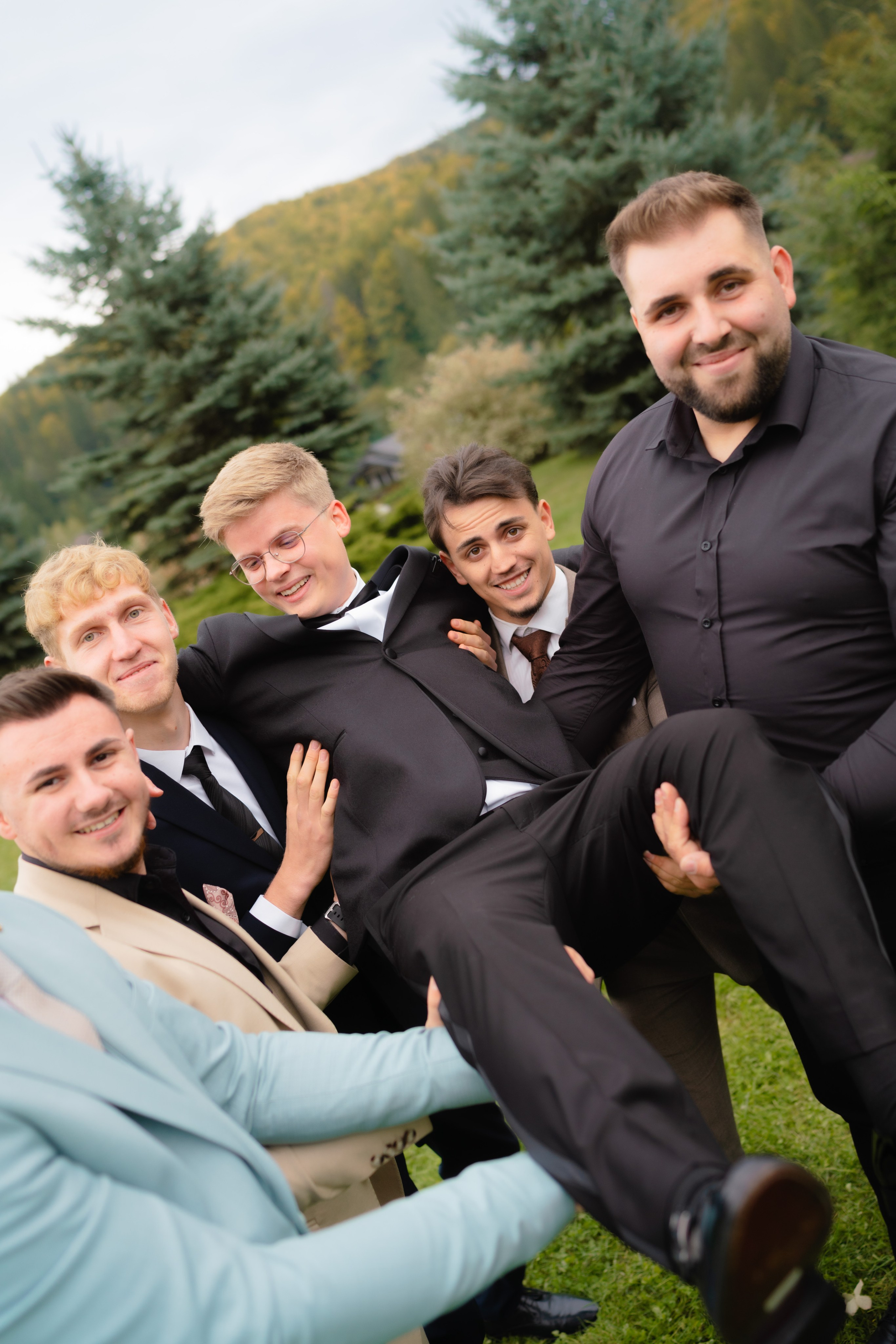 Miruna | Ruben Preview. Main