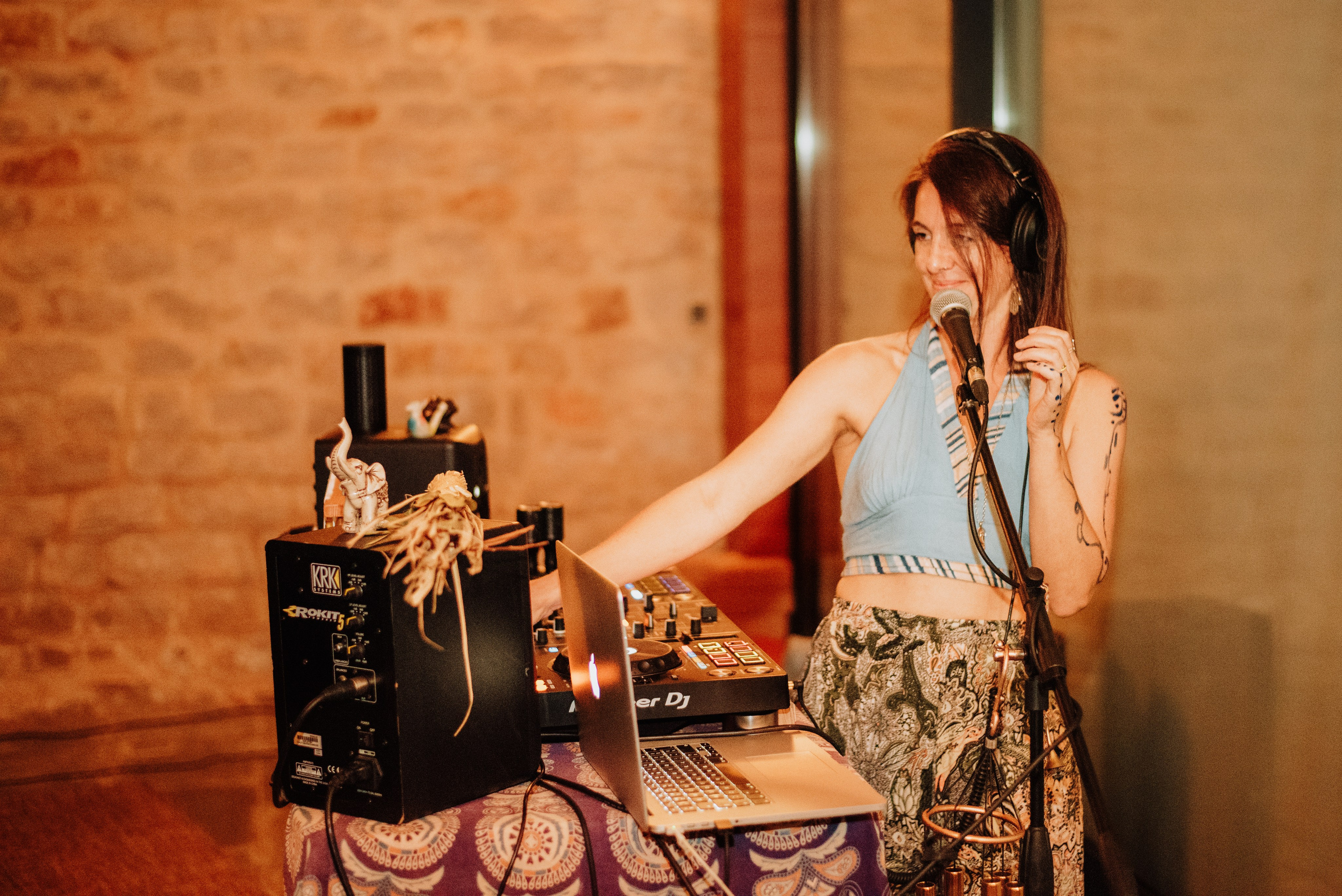 YOGA RETREAT PORTUGAL. Lifestyle, wedding and family photographer