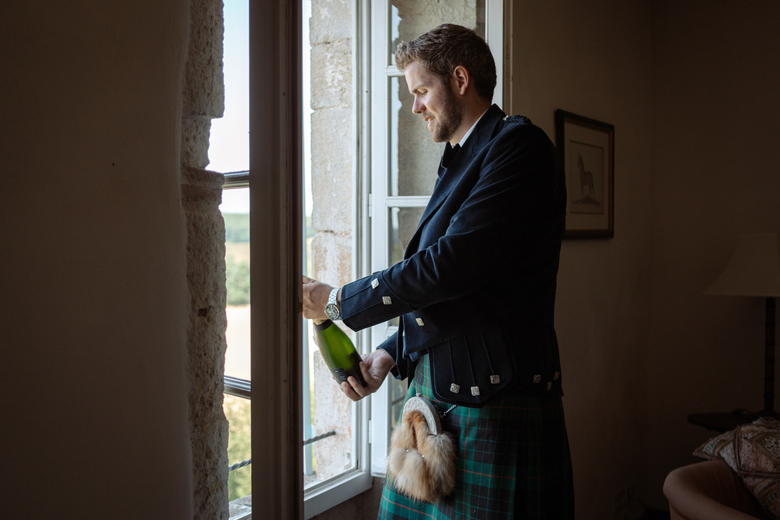 Mariage anglo-écossais à Souquet Hall, Aquitaine, France. Eugénie Smirnova — Photographe à Toulouse et dans le Sud-Ouest