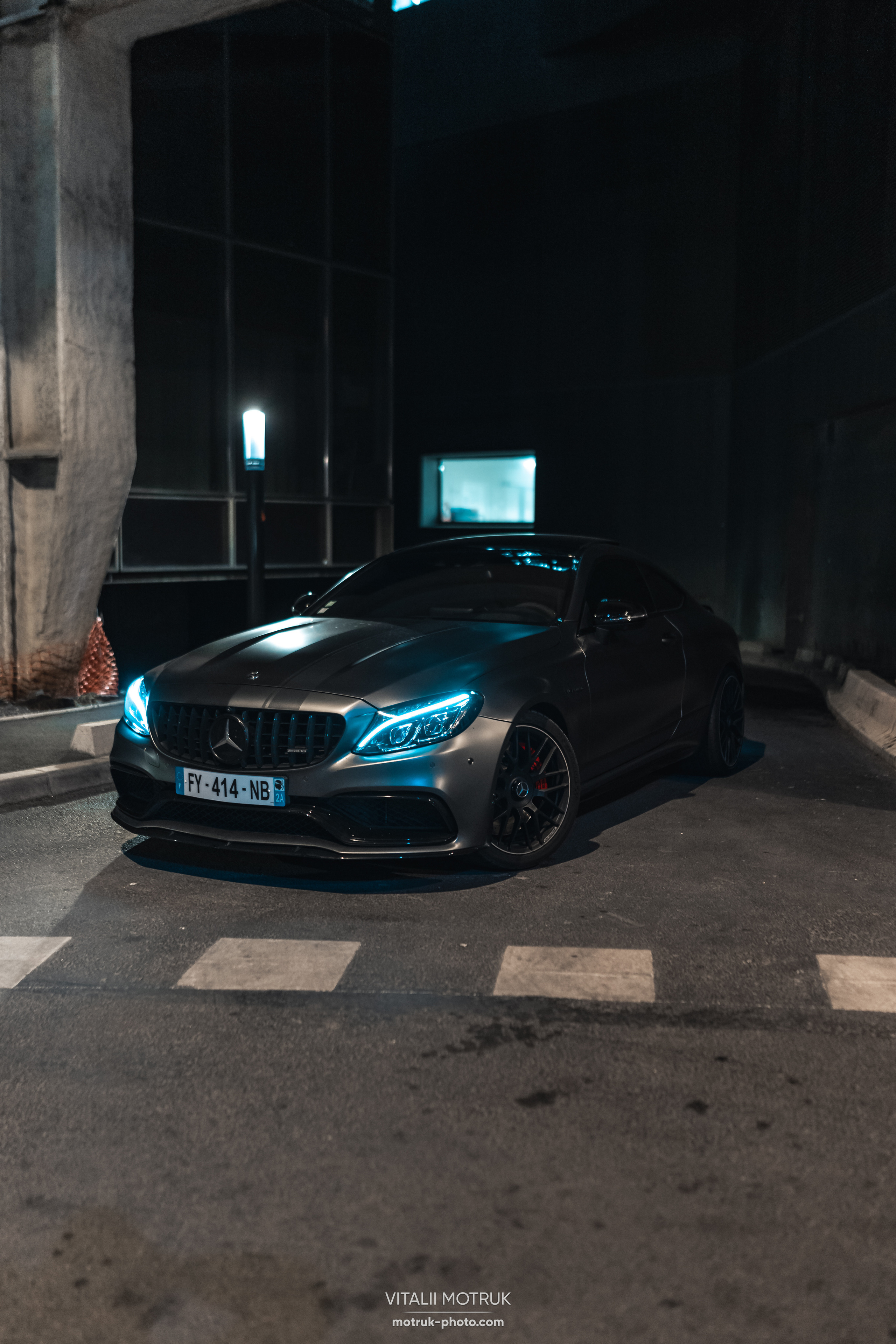 Rasso Nuit la Defense. Photographer in Paris — Vitalii Motruk