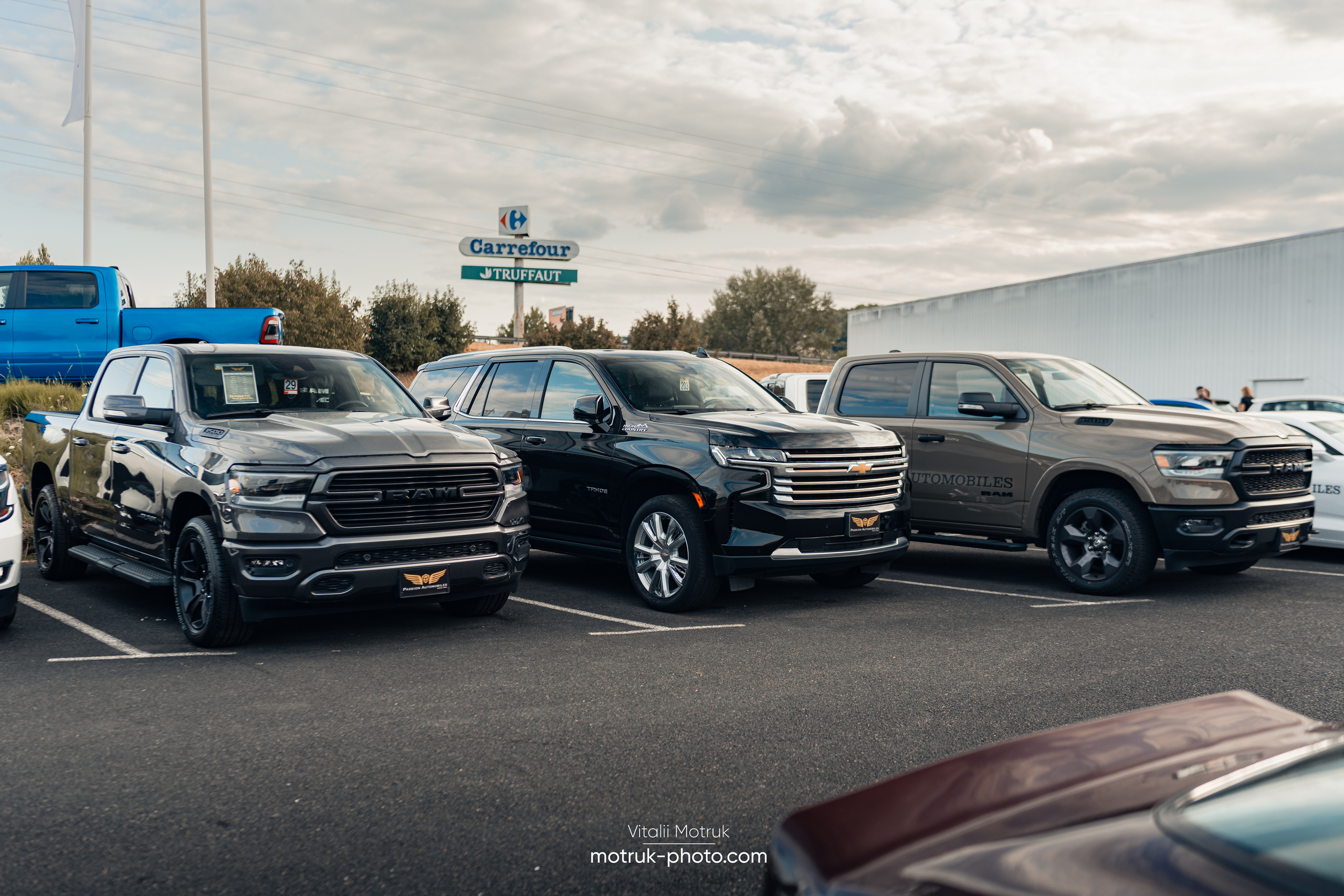 Rassemblement Passion Automobiles. Photographe de voitures à Paris — Vitalii Motruk
