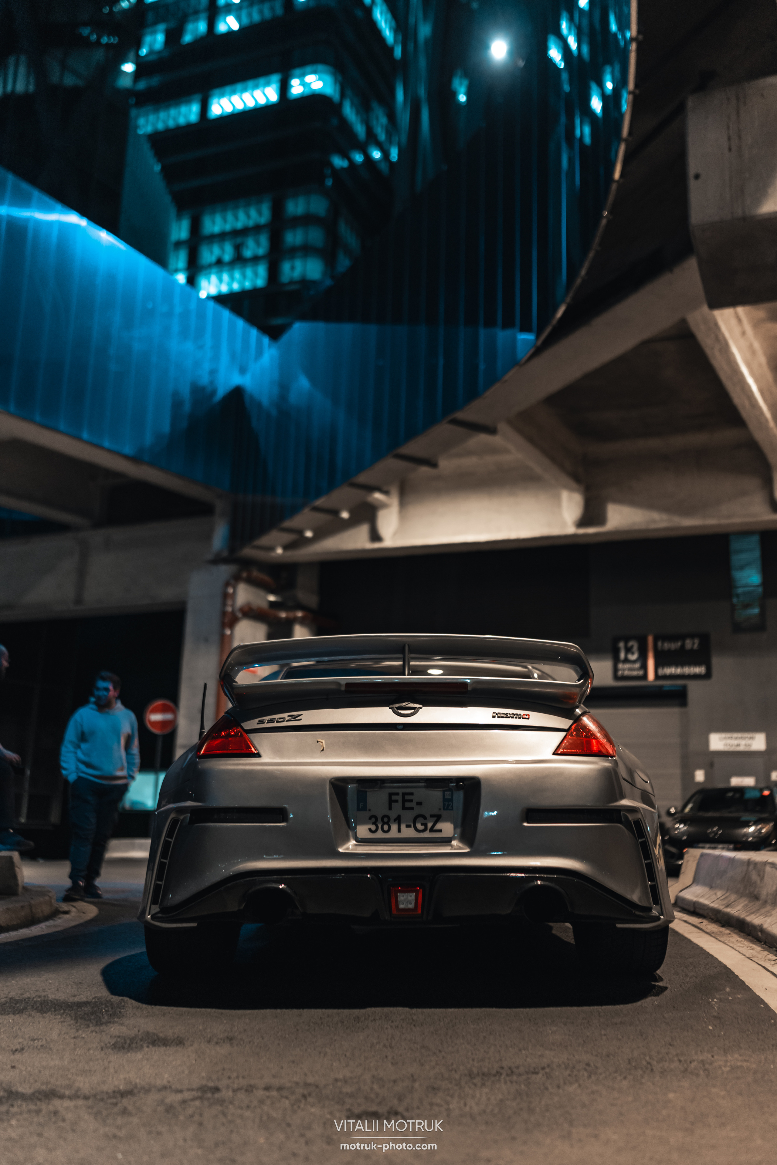 Rasso Nuit la Defense. Photographer in Paris — Vitalii Motruk