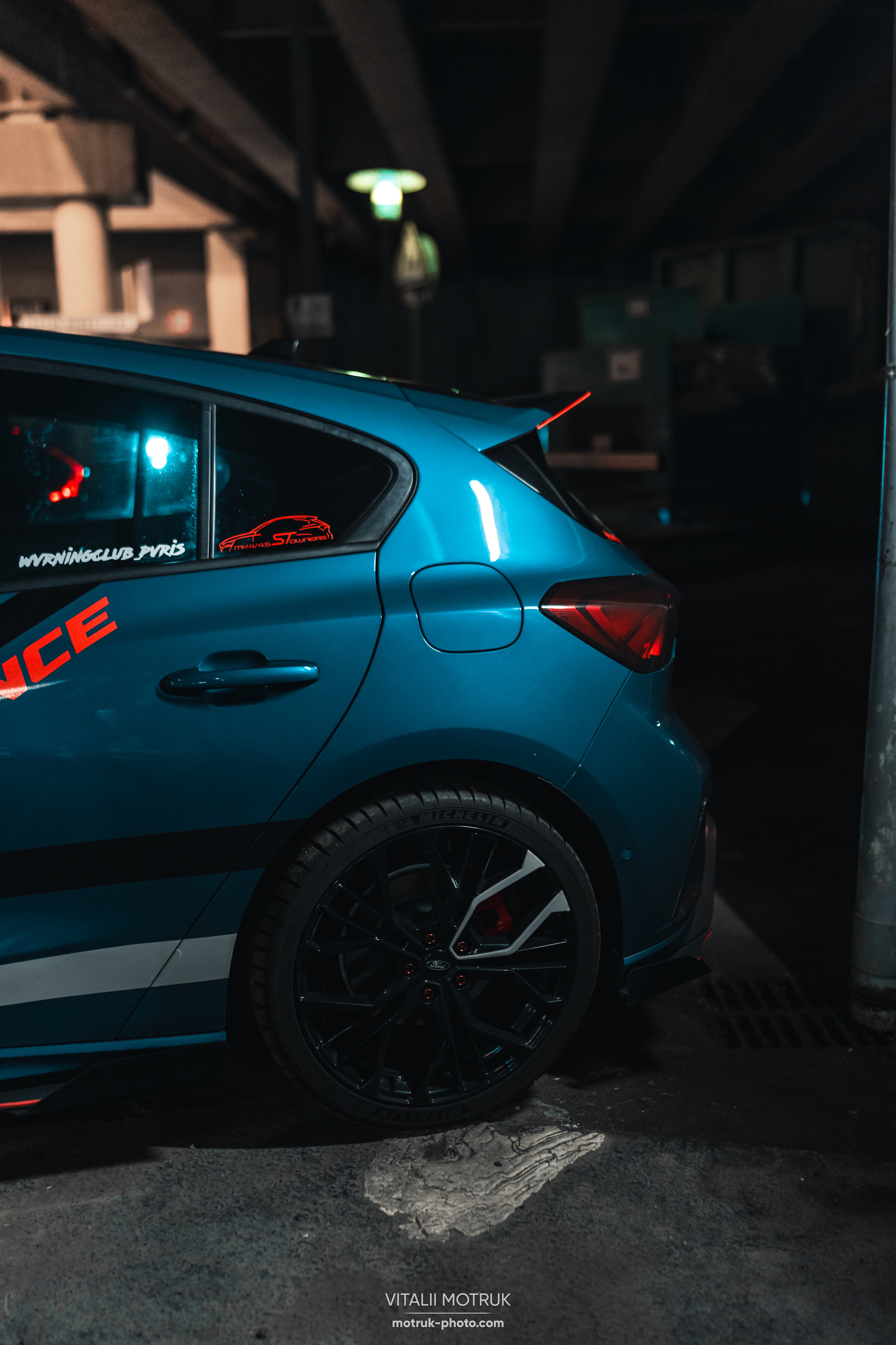 Rasso Nuit la Defense. Photographer in Paris — Vitalii Motruk