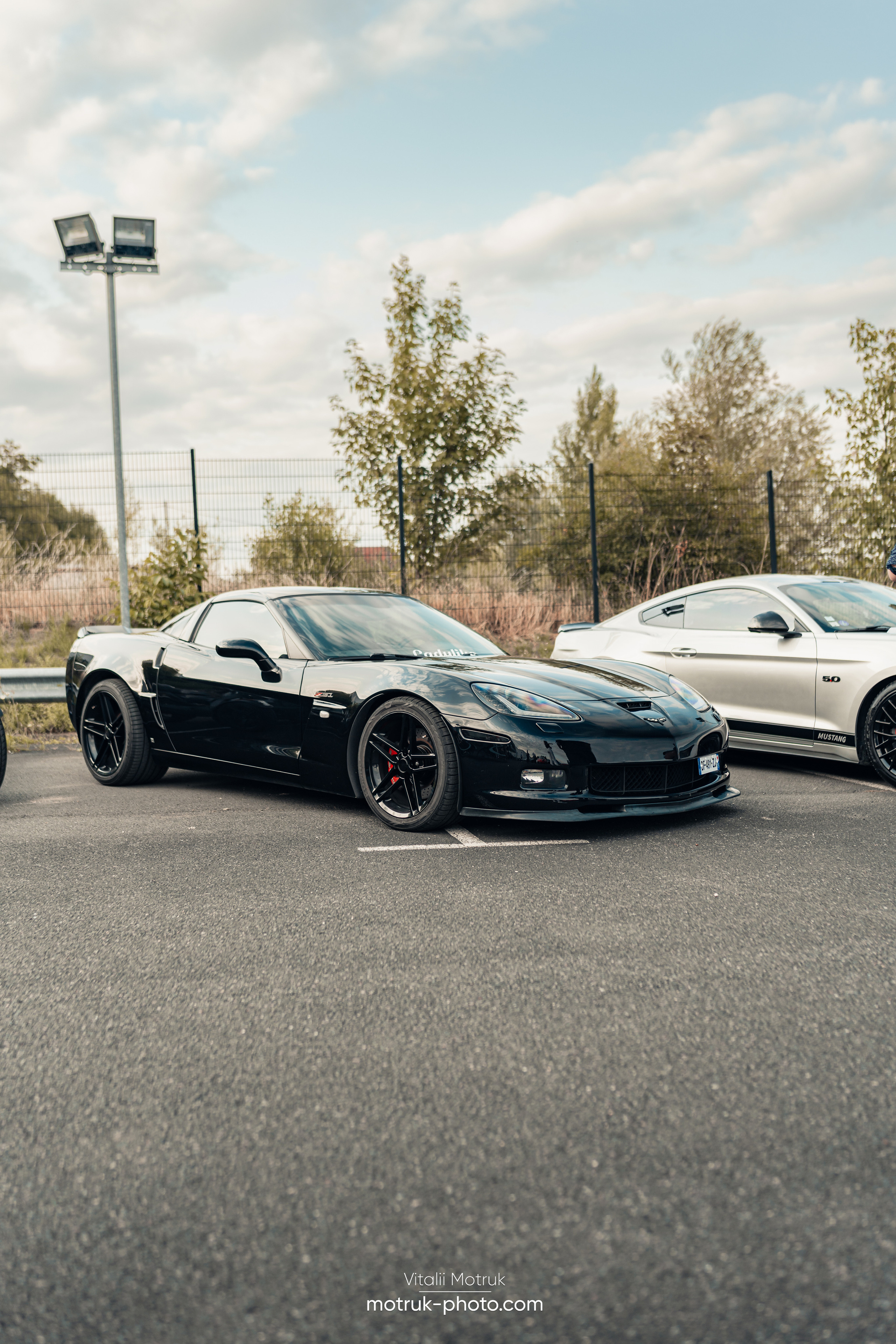 Rassemblement Passion Automobiles. Photographe de voitures à Paris — Vitalii Motruk