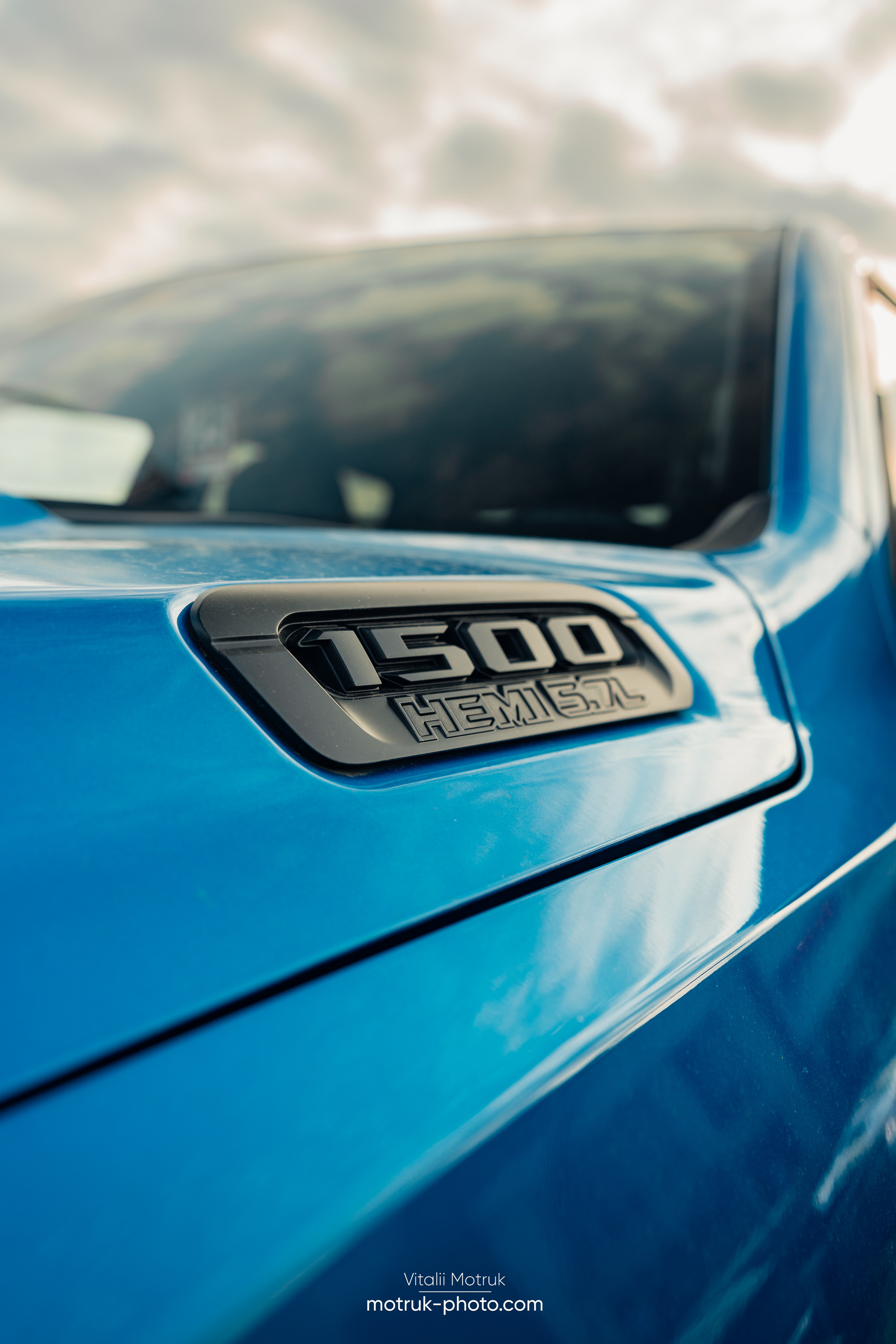 Rassemblement Passion Automobiles. Photographe de voitures à Paris — Vitalii Motruk