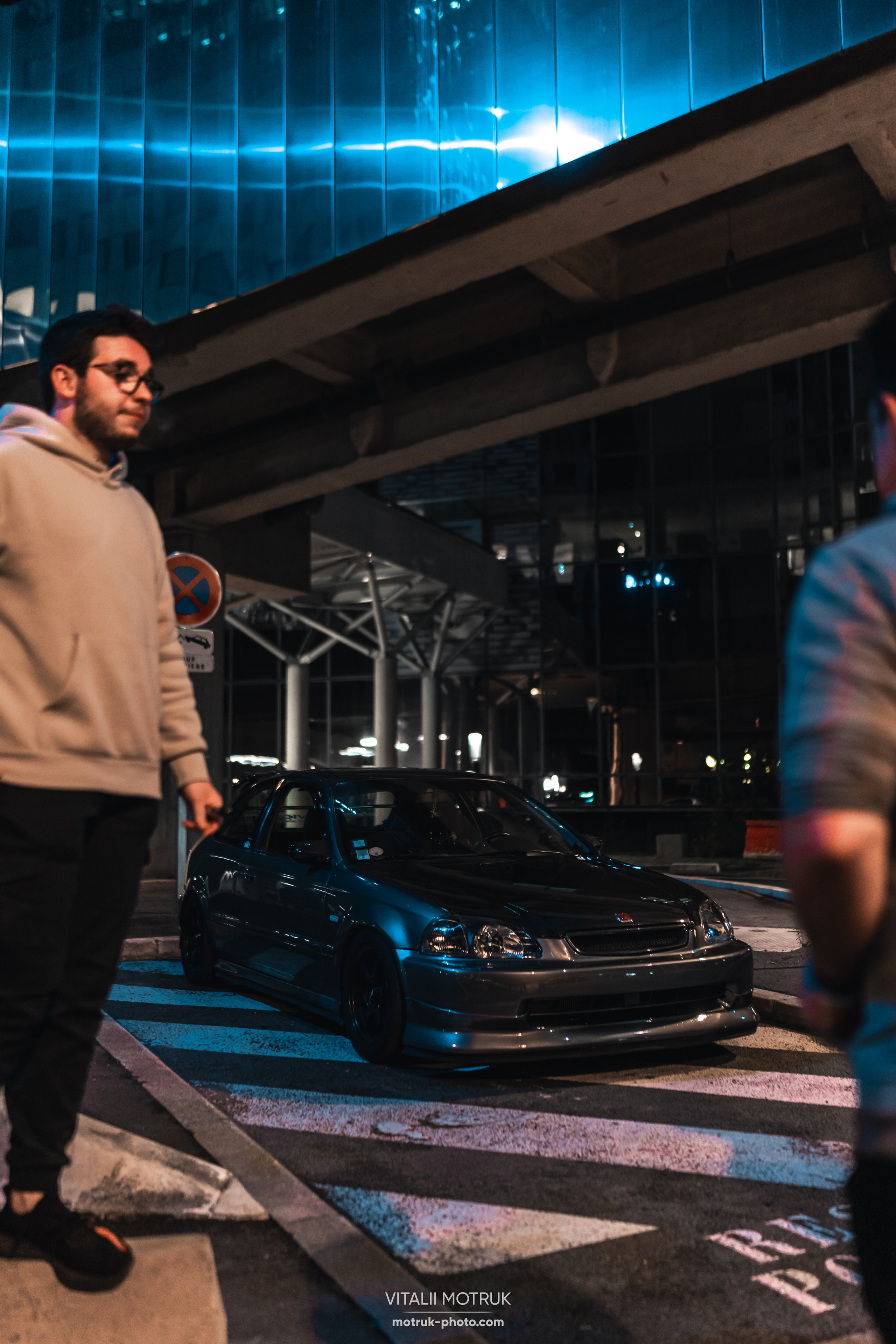 Rasso Nuit la Defense. Photographer in Paris — Vitalii Motruk