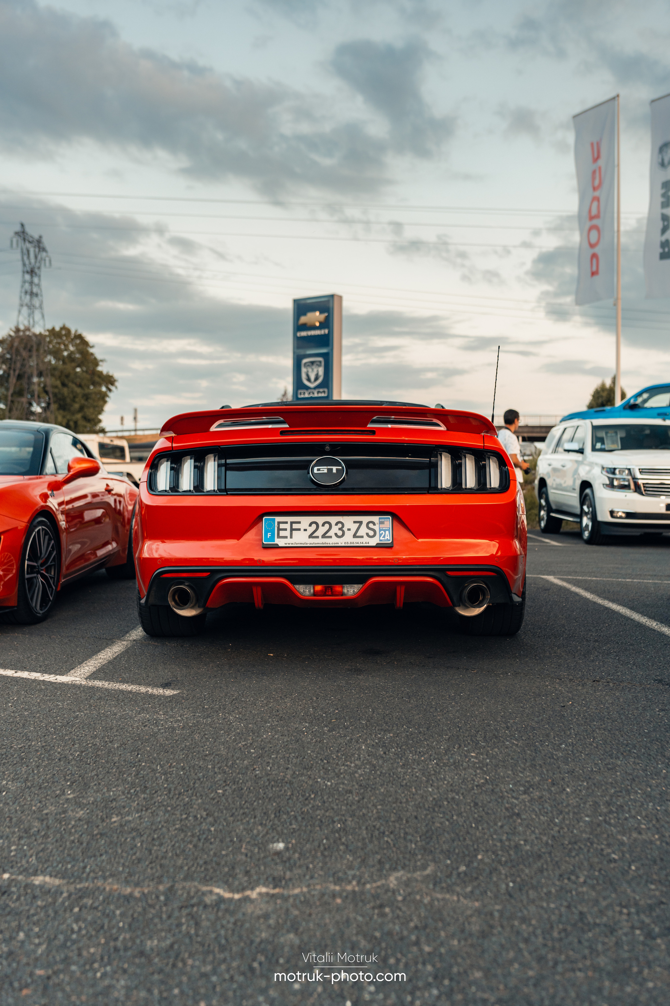 Rassemblement Passion Automobiles. Photographe de voitures à Paris — Vitalii Motruk