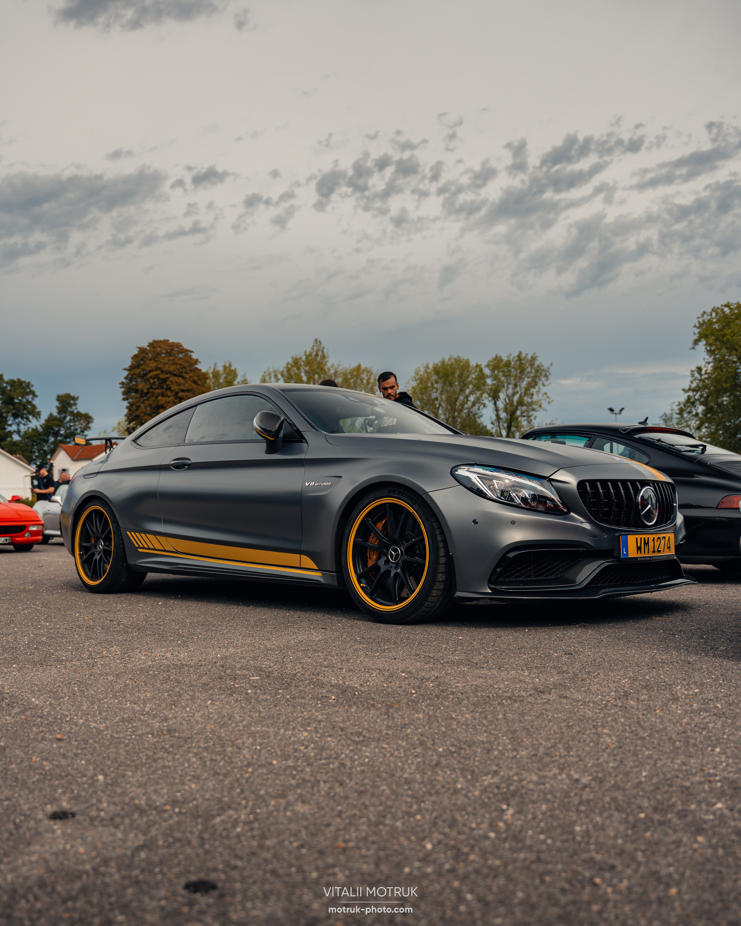 Cars and Coffee 17 september. Photographer in Paris — Vitalii Motruk