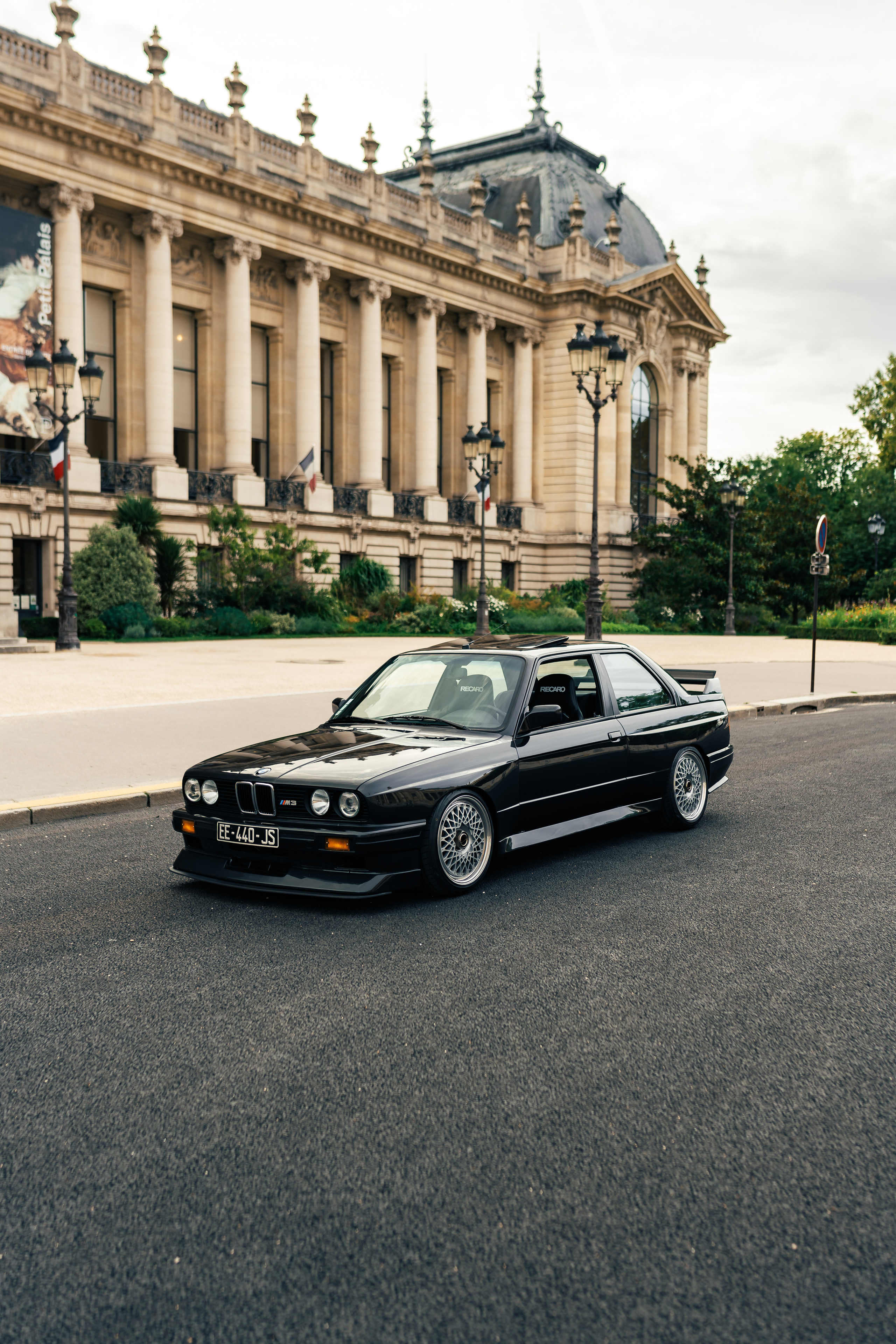 Two BMW M3 E30. Photographe de voitures à Paris — Vitalii Motruk