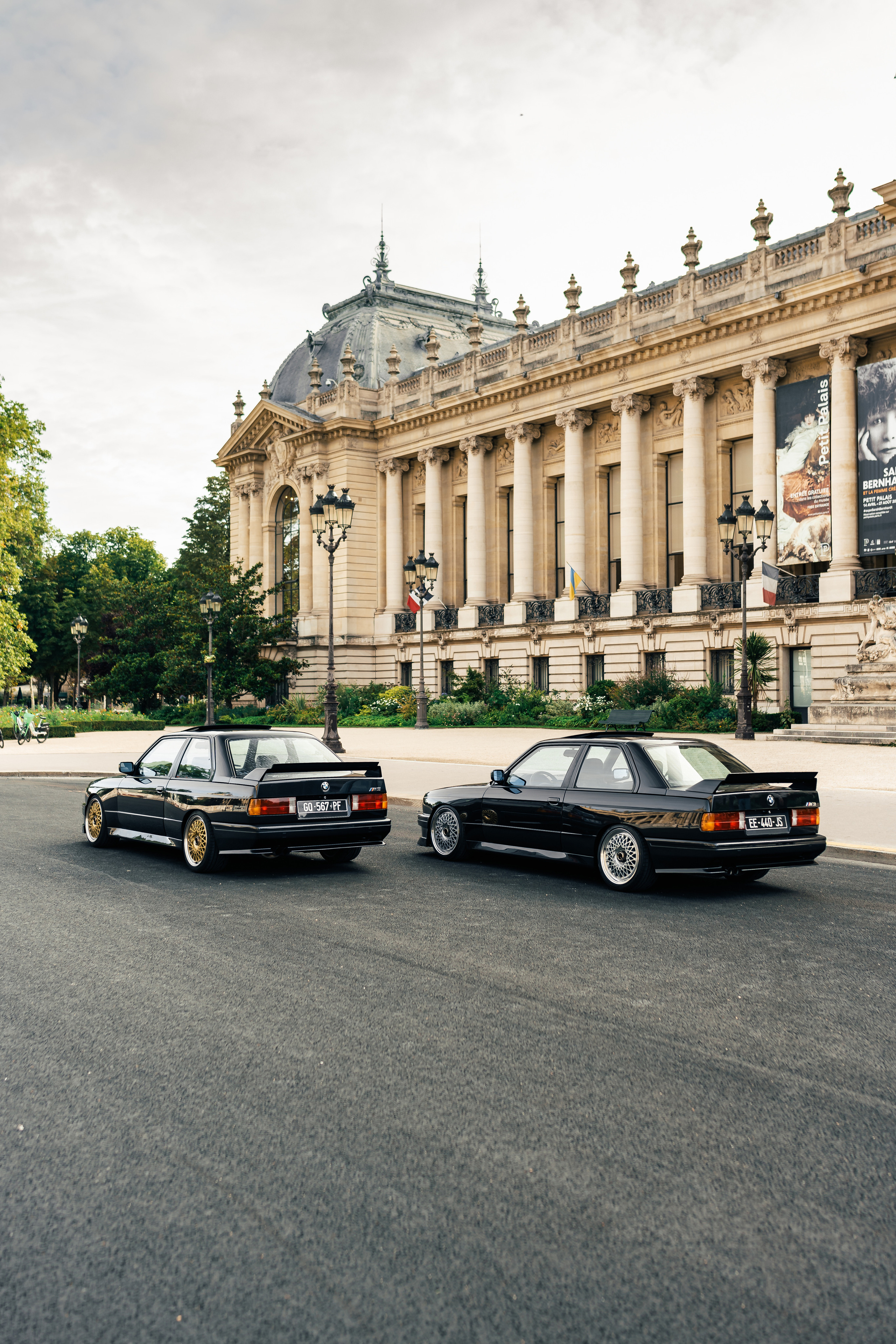 Two BMW M3 E30. Photographe de voitures à Paris — Vitalii Motruk