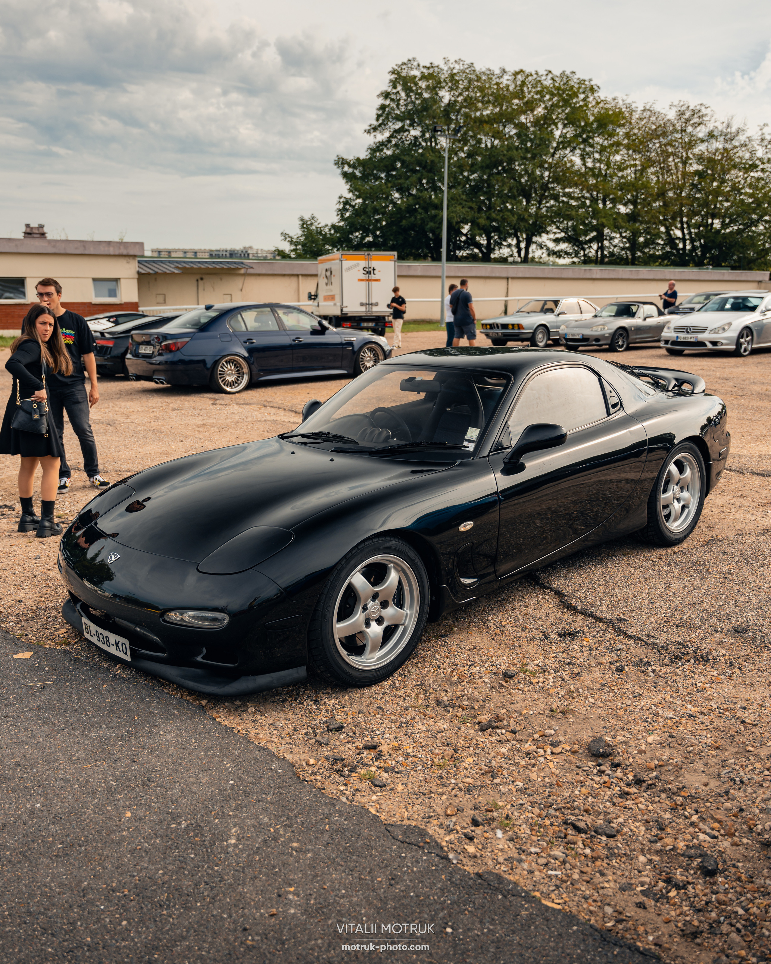 Cars and Coffee 17 september. Photographer in Paris — Vitalii Motruk