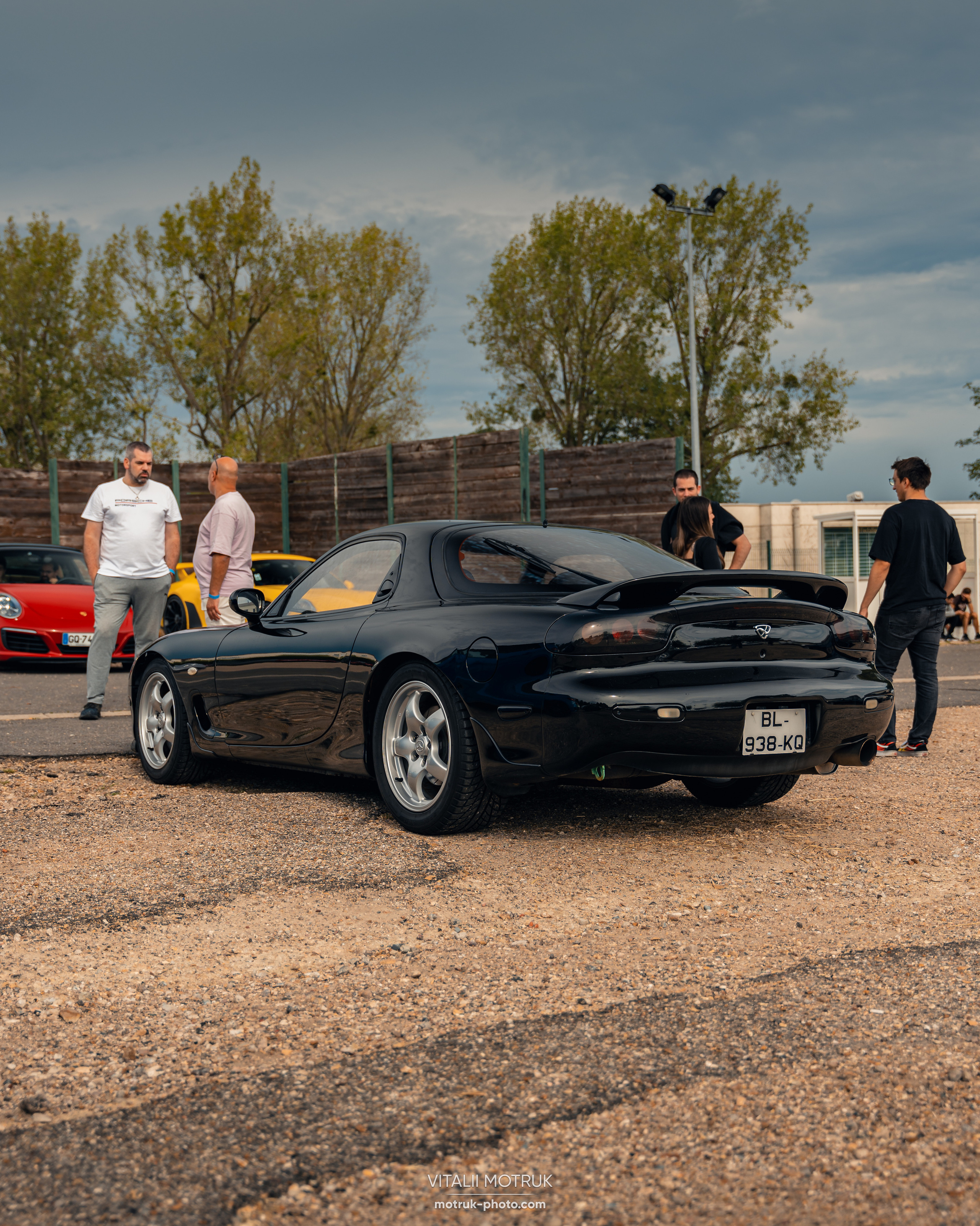 Cars and Coffee 17 september. Photographer in Paris — Vitalii Motruk