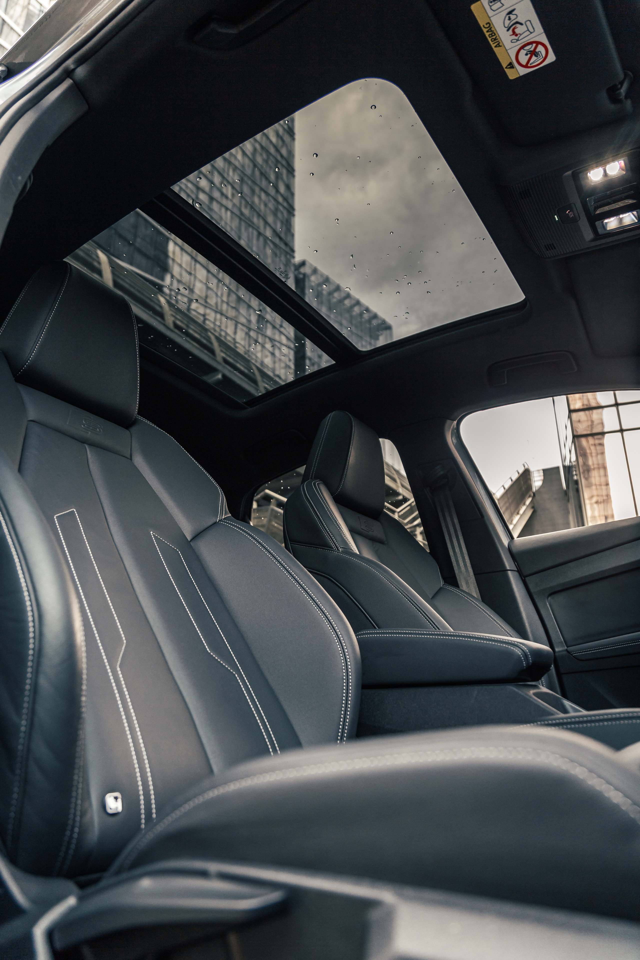 Audi Q4 E-Tron. Photographer in Paris — Vitalii Motruk