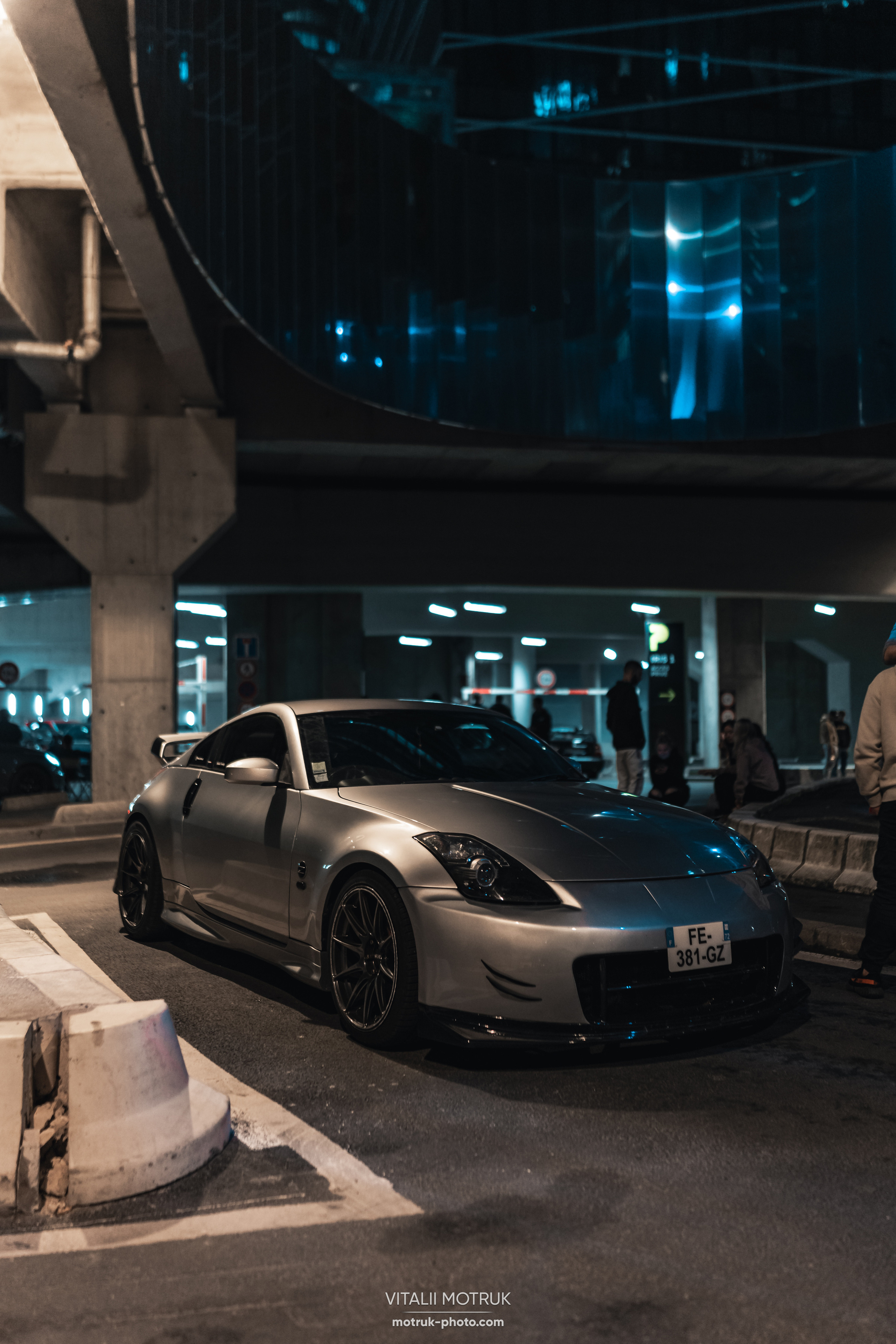 Rasso Nuit la Defense. Photographer in Paris — Vitalii Motruk