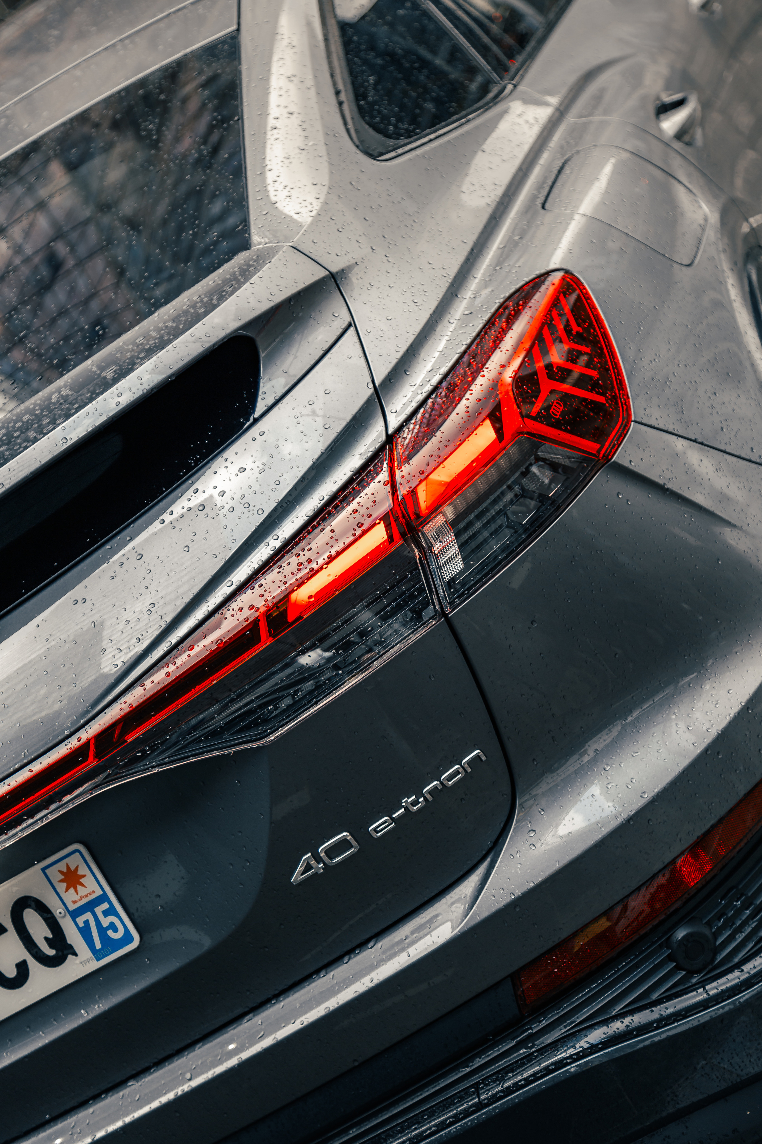 Audi Q4 E-Tron. Photographer in Paris — Vitalii Motruk