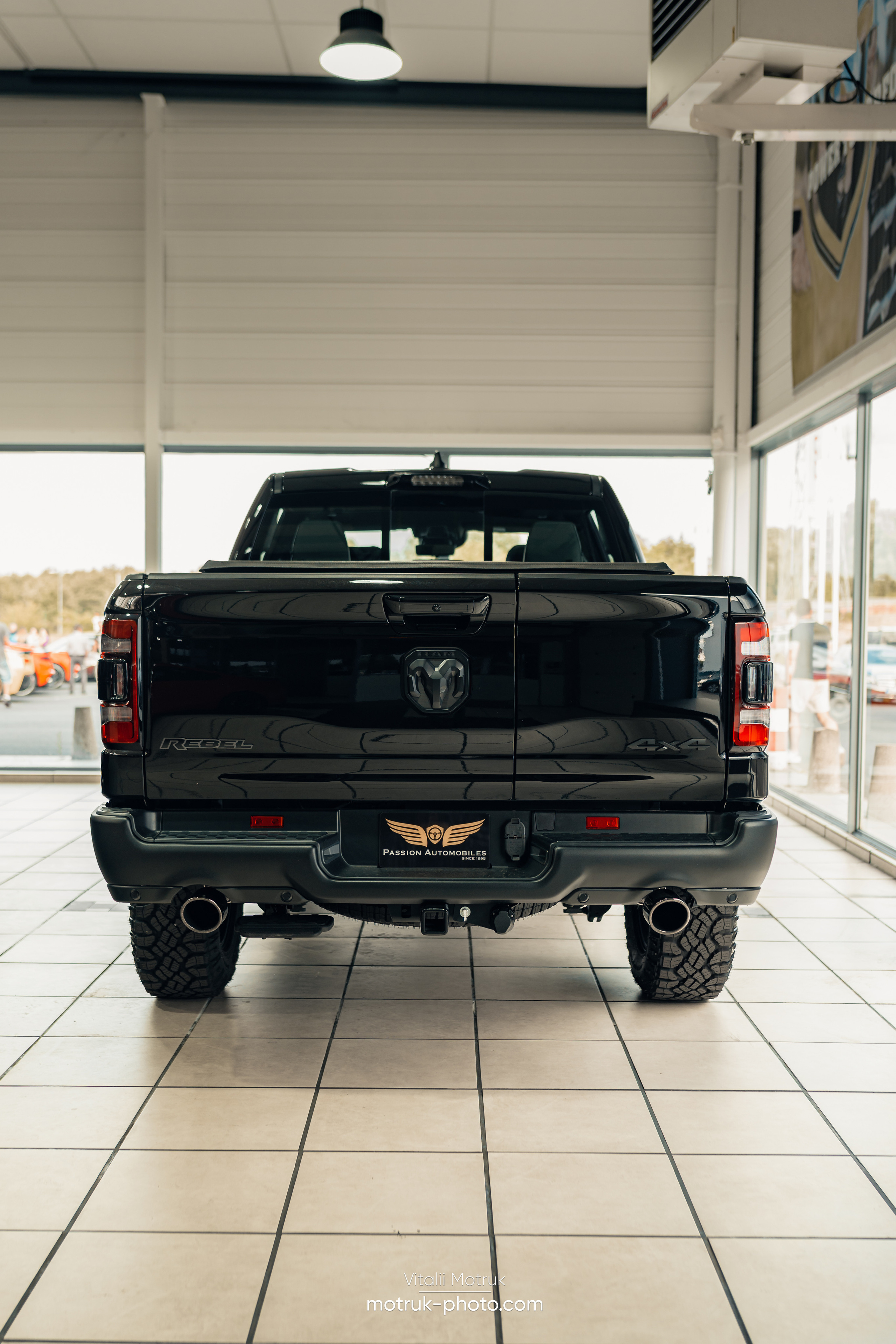 Rassemblement Passion Automobiles. Photographe de voitures à Paris — Vitalii Motruk