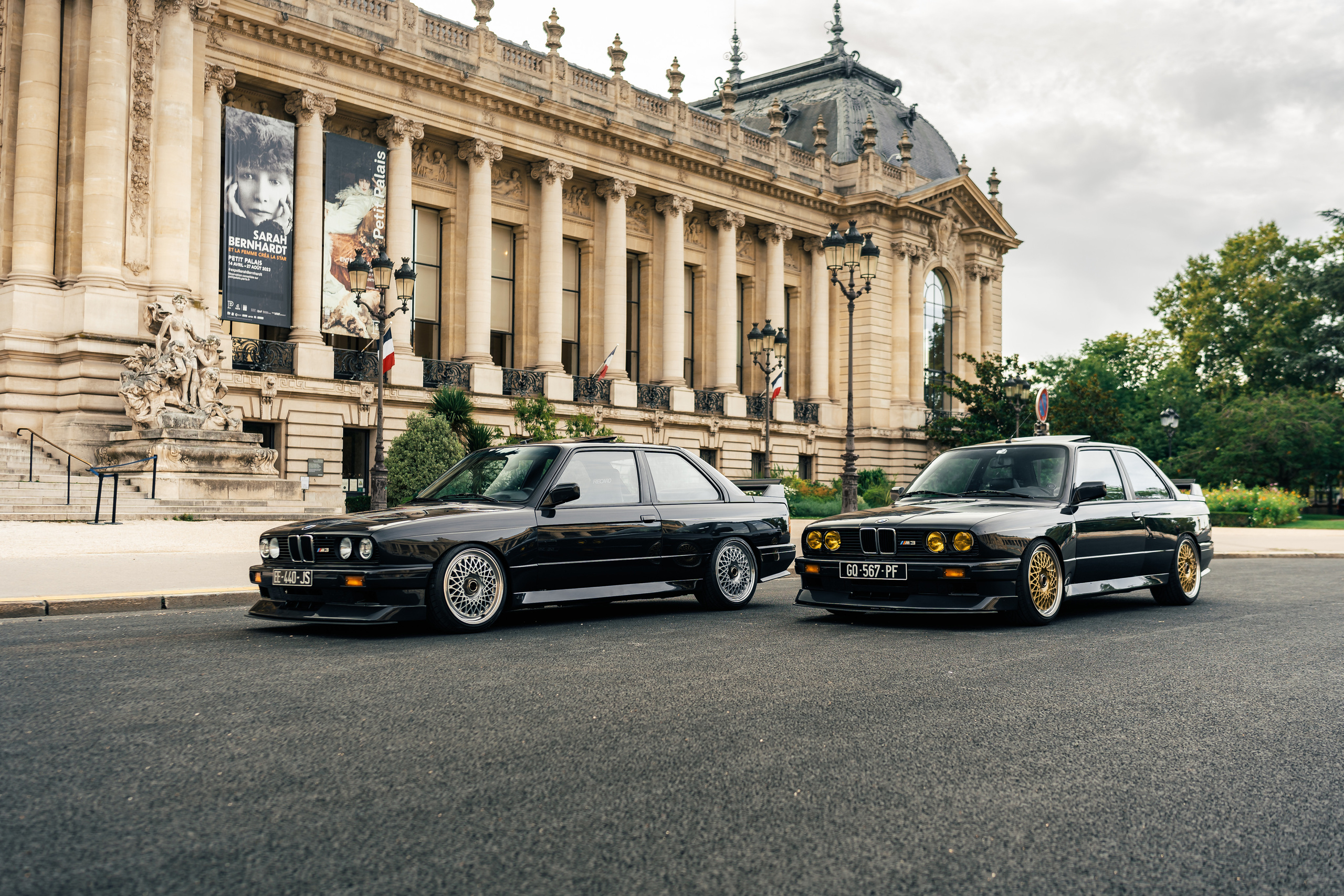 Two BMW M3 E30. Photographe de voitures à Paris — Vitalii Motruk