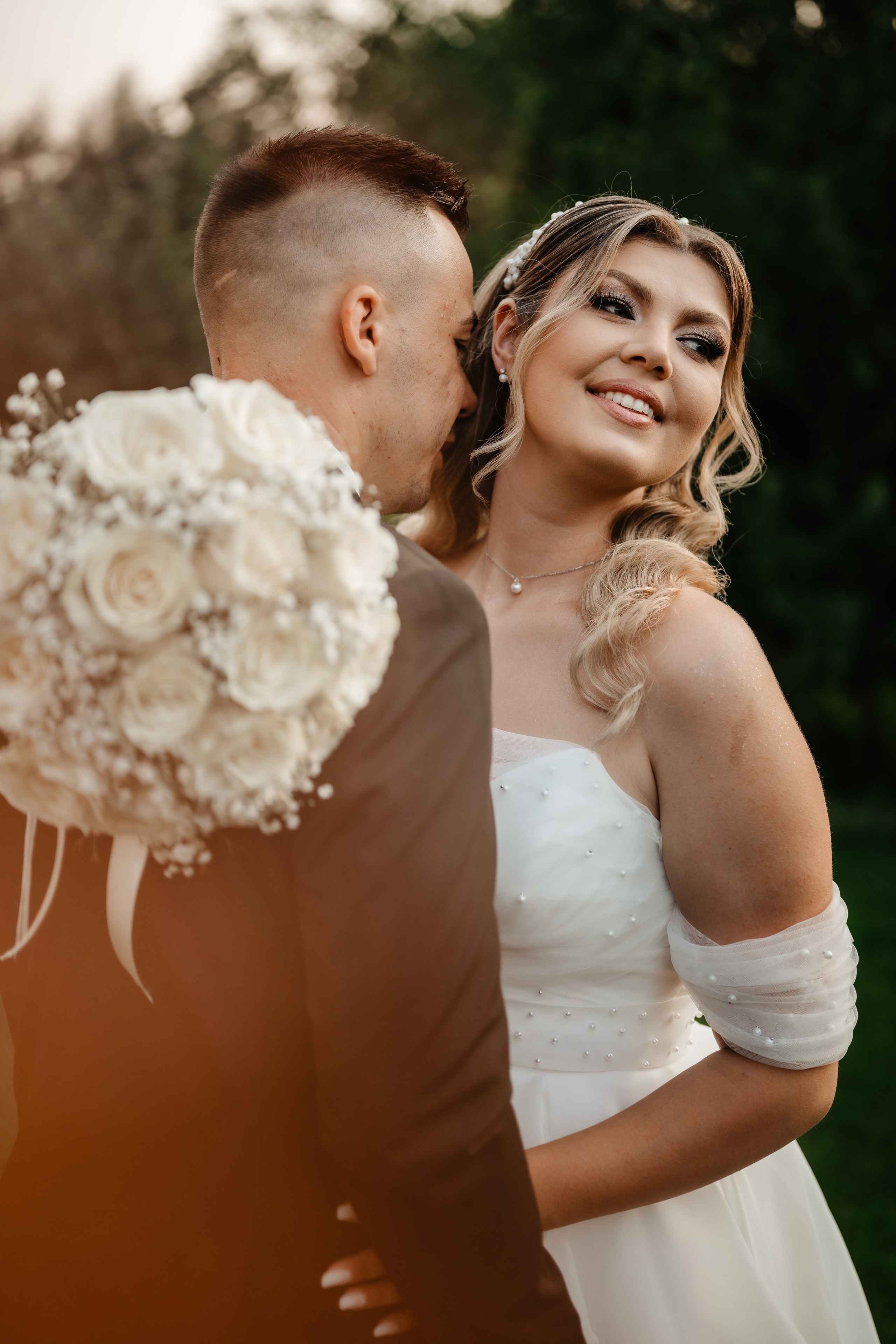 🤎 I o n i c a și A n d r e e a - Wedding Day Preview. Wedding & Family Photographer