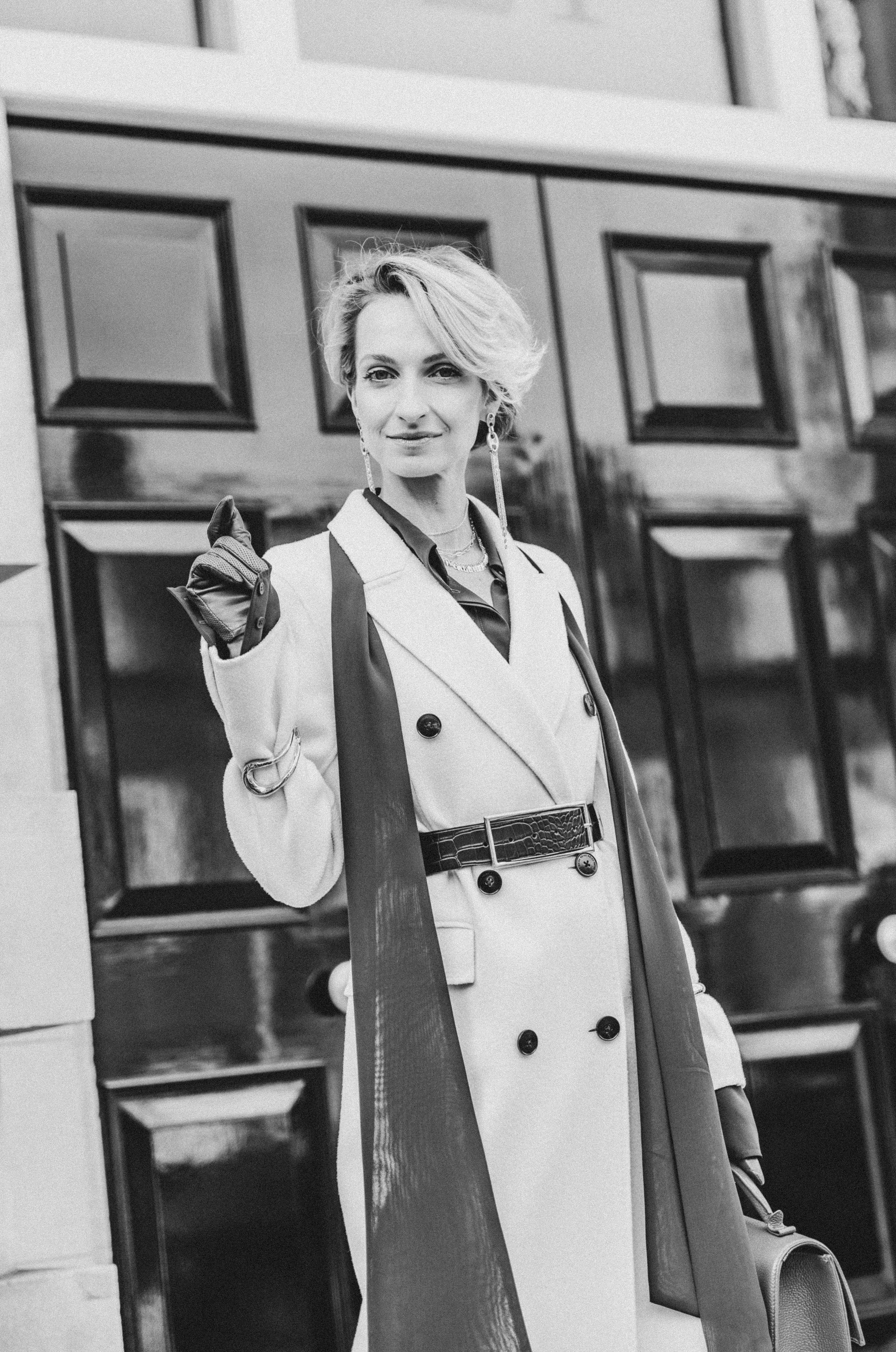 Magnolia in Chelsea with Myroslava. Tonya Kyrylenko photographer in London