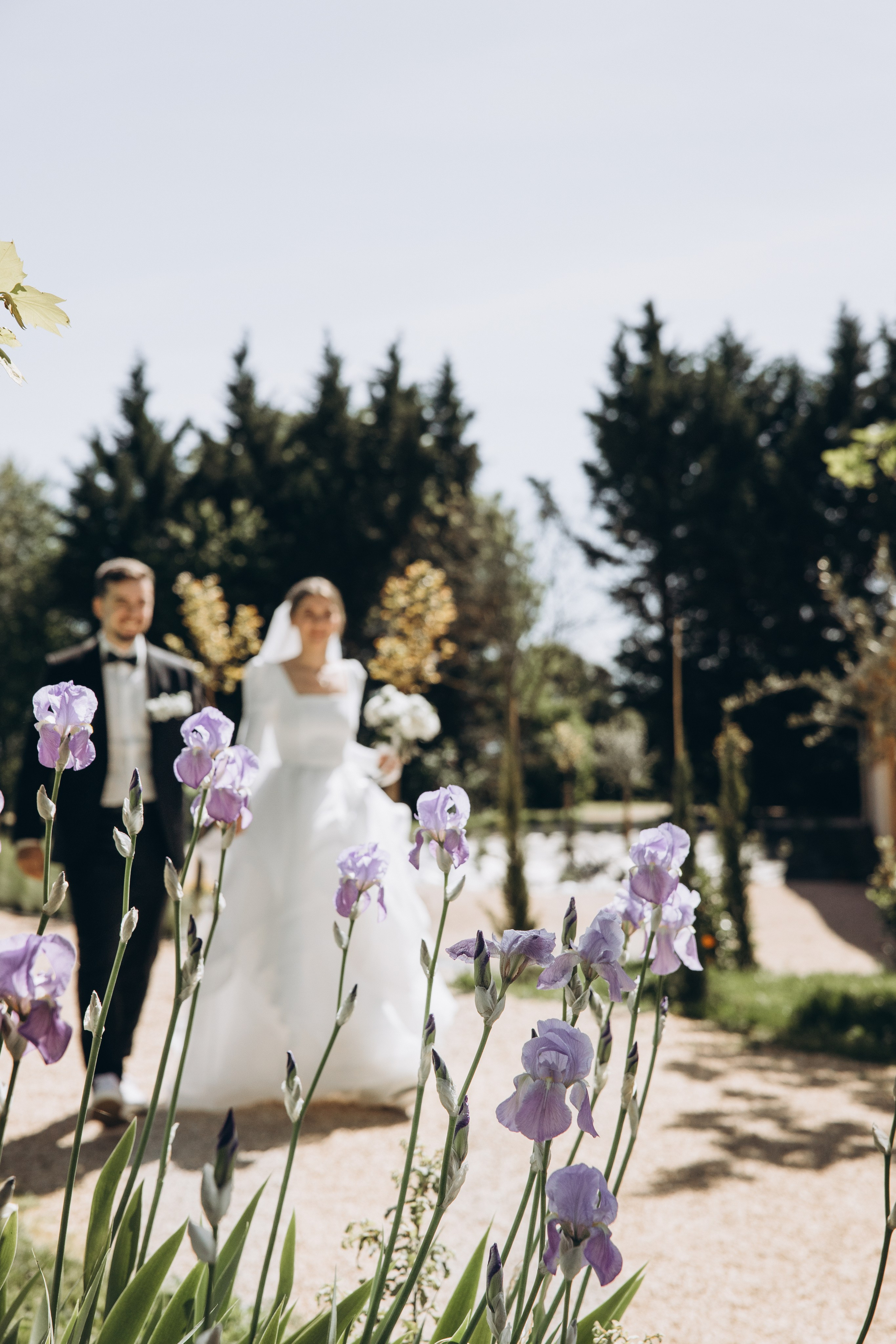 Wedding session in Domaine du T. Eugenie Smirnova — wedding, corporate and lifestyle photographer in Toulouse and Southwest France