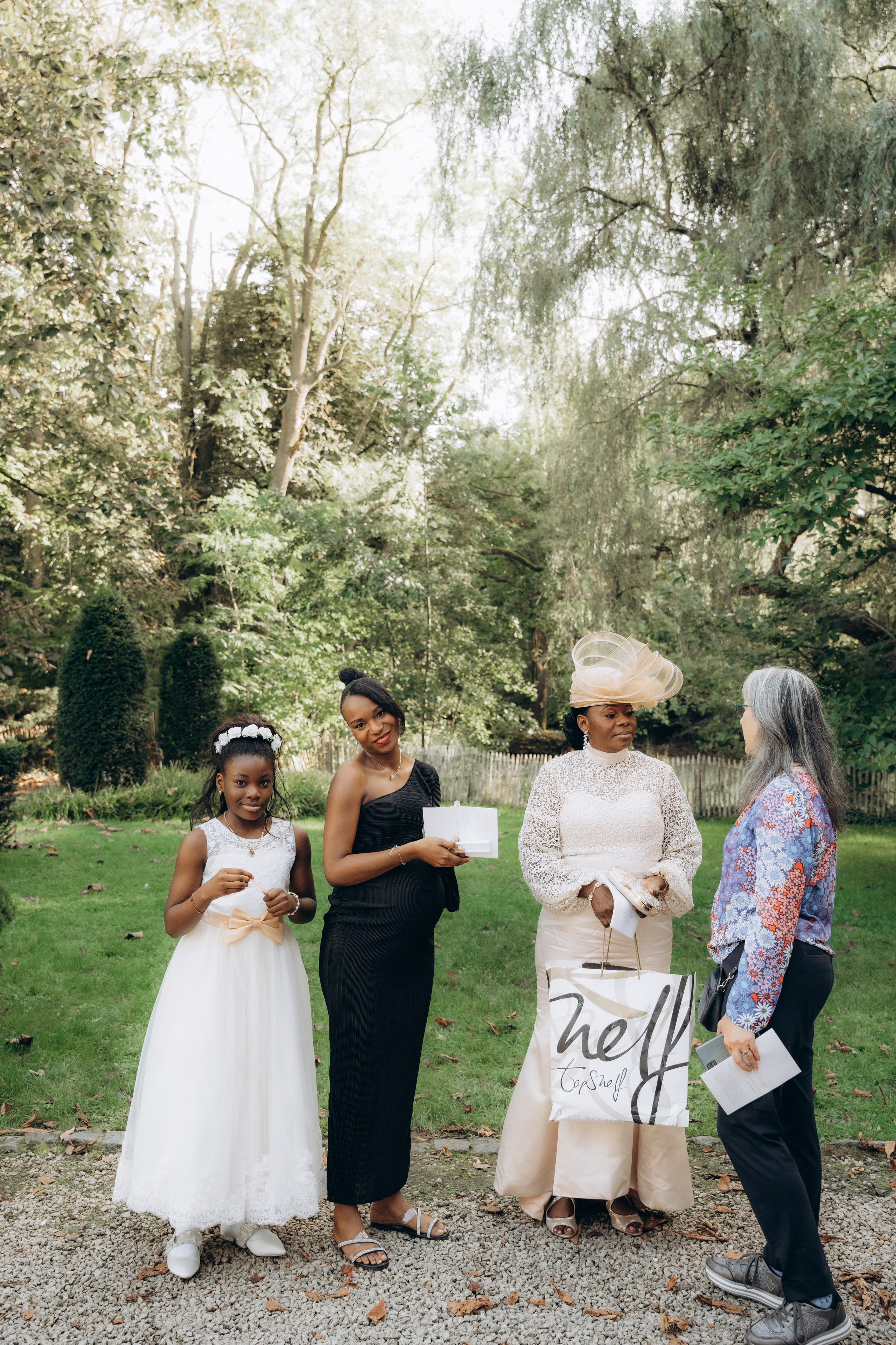 Anisa & Yannick huwelijk in Gent. Little Birdie – Jouw familie- en huwelijksfotograaf in België en daarbuiten