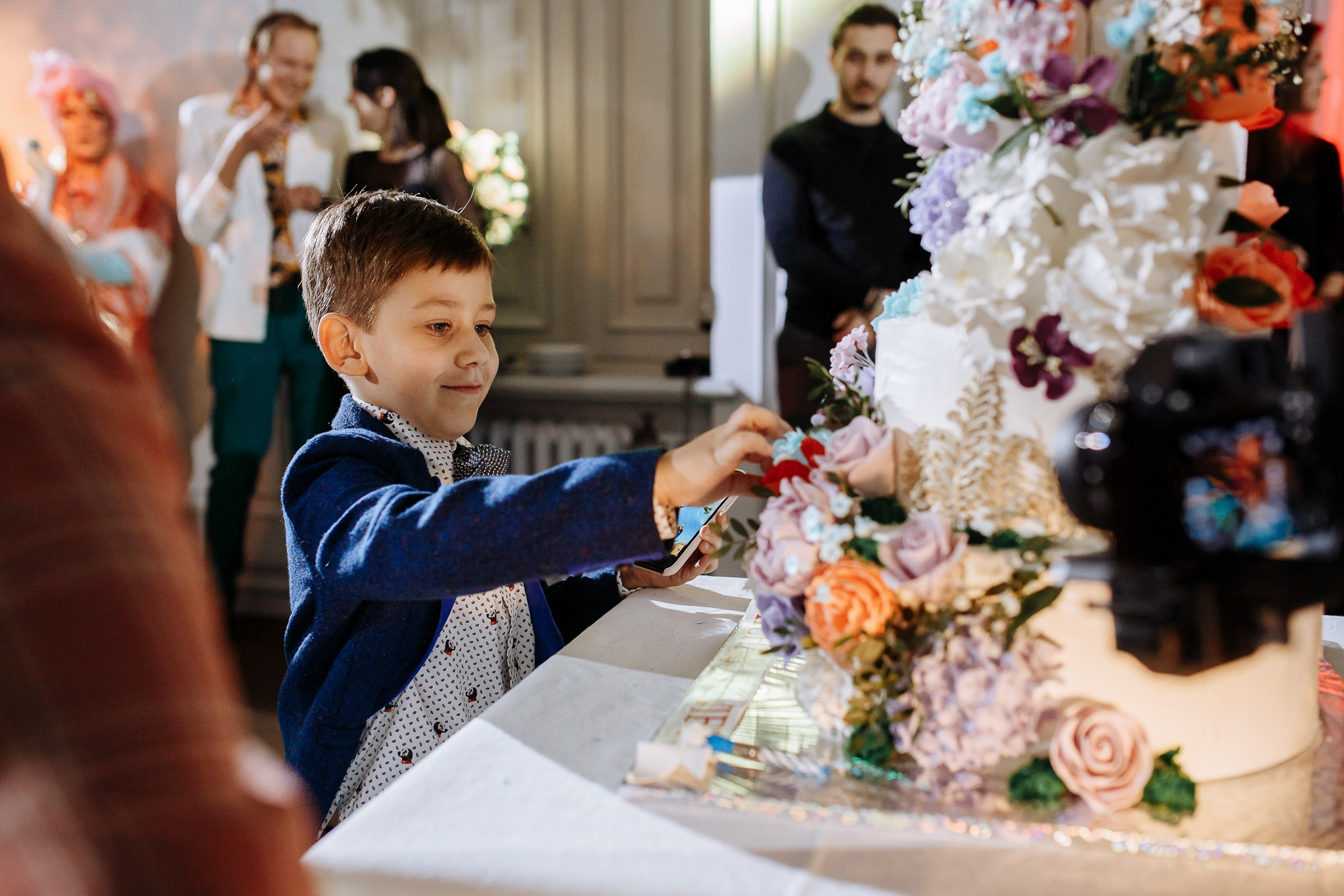 Michel. Tanya Bogdan | Cornwall | Devon | UK Wedding Photographer