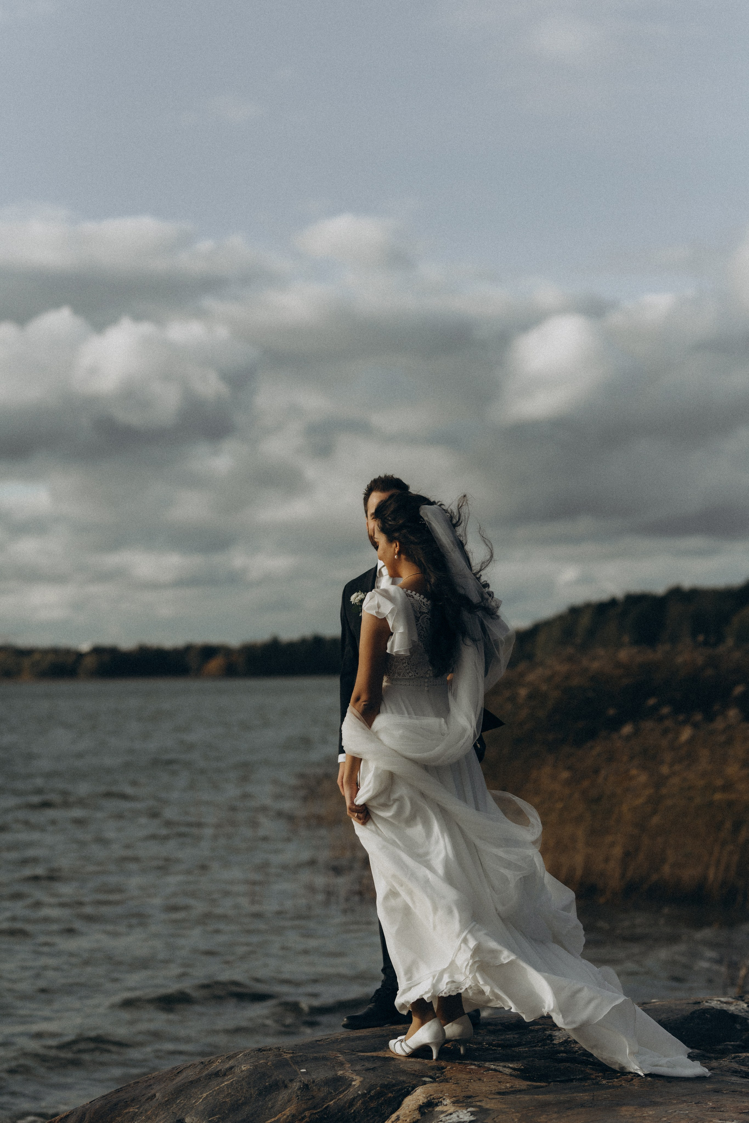 W&S. Wedding and portrait photographer in Helsinki Vickan O