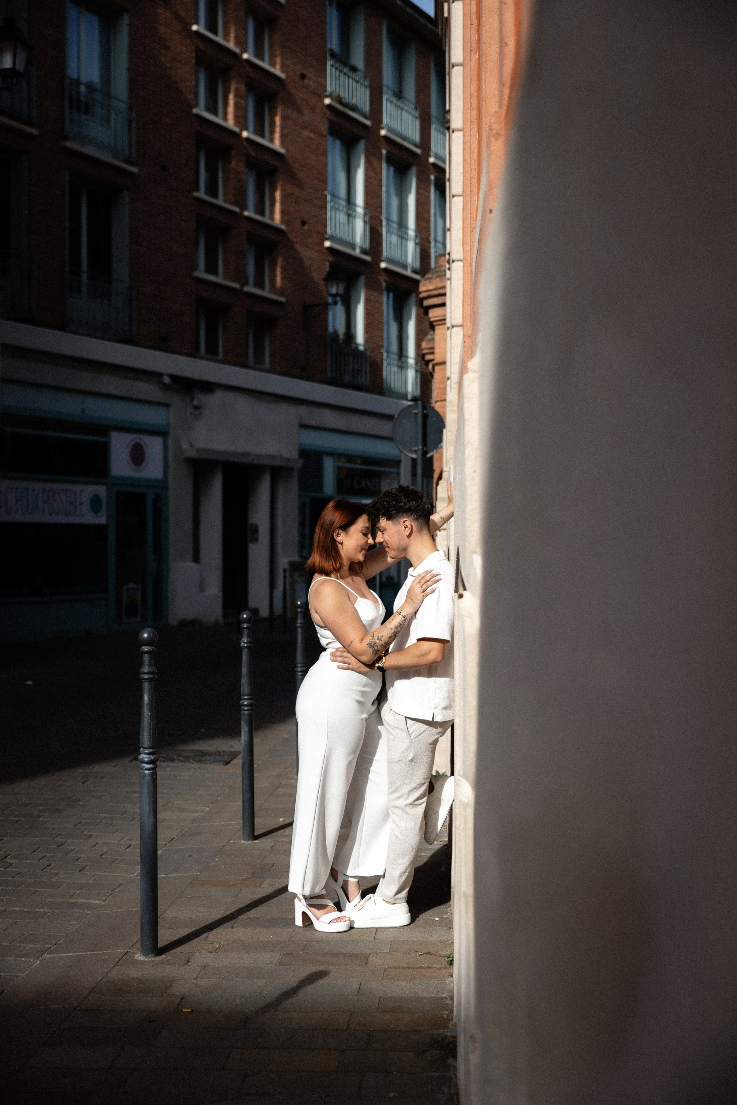 Engagement love Story in Toulouse. Eugénie Smirnova — Photographe à Toulouse et dans le Sud-Ouest