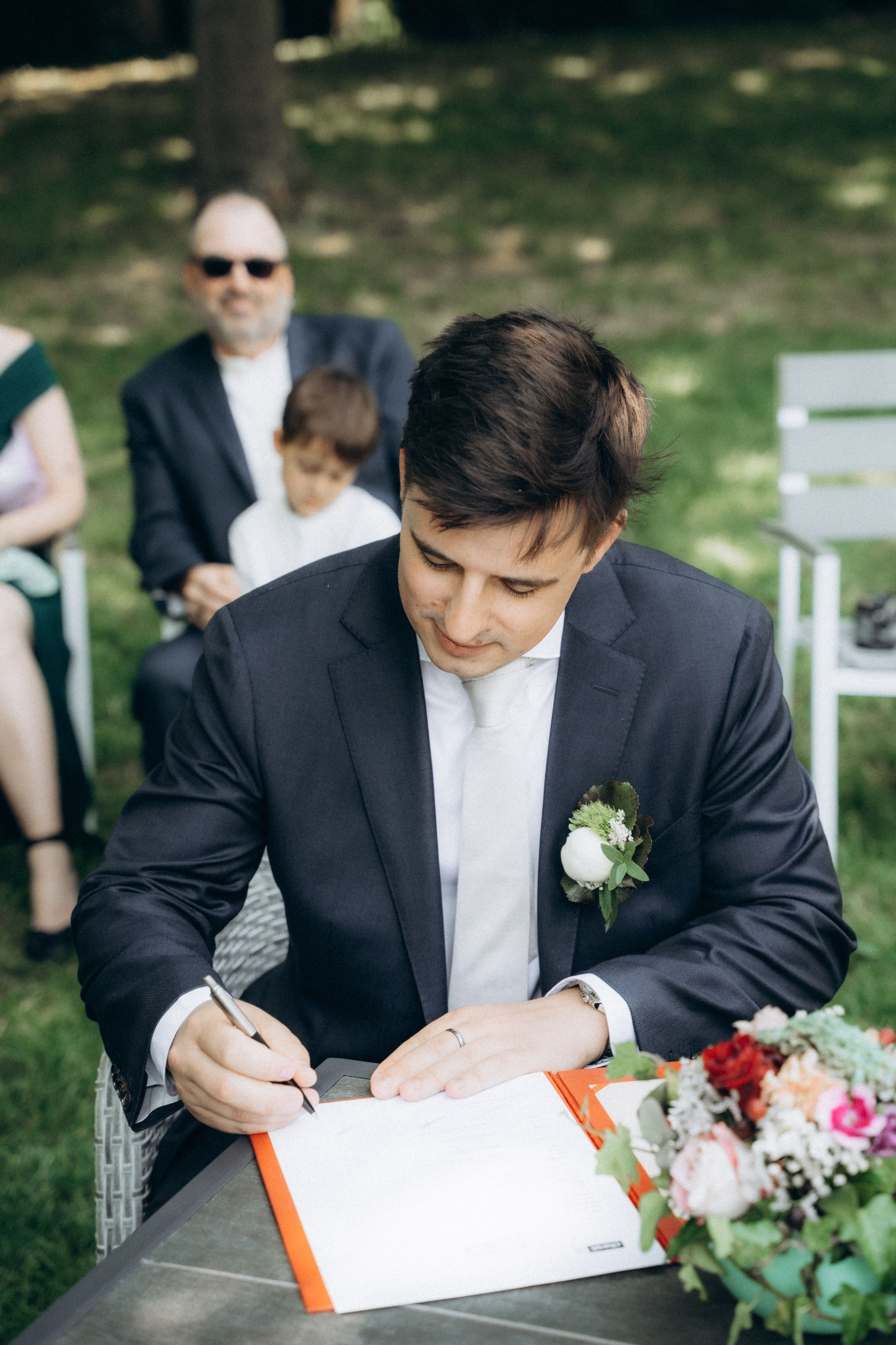 Wedding in Belgie. Little Birdie – Jouw familie- en huwelijksfotograaf in België en daarbuiten
