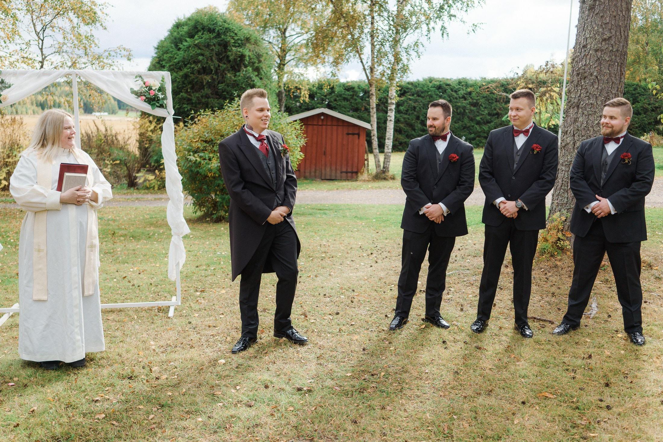 Sarah&Teemu, Hääkuvaus Kytäjän juhlatila, Hyvinkää