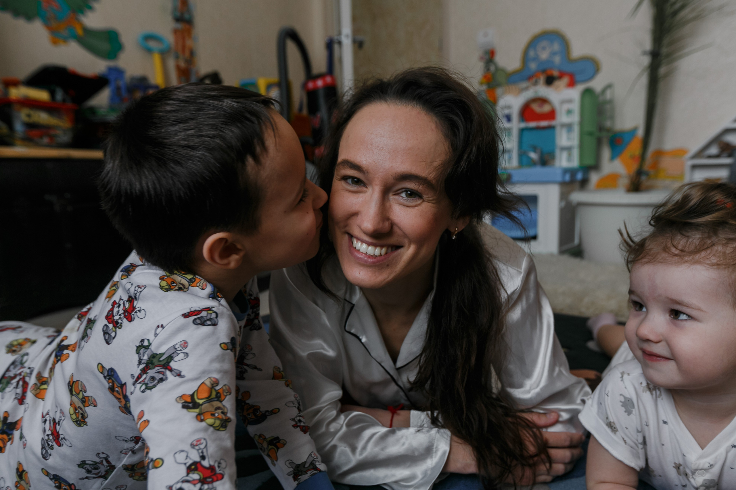 Sesión de fotos de una princesita. Fotógrafo de retrato, familia y reportajes en Valencia | España | Europa Vitalii Lumier
