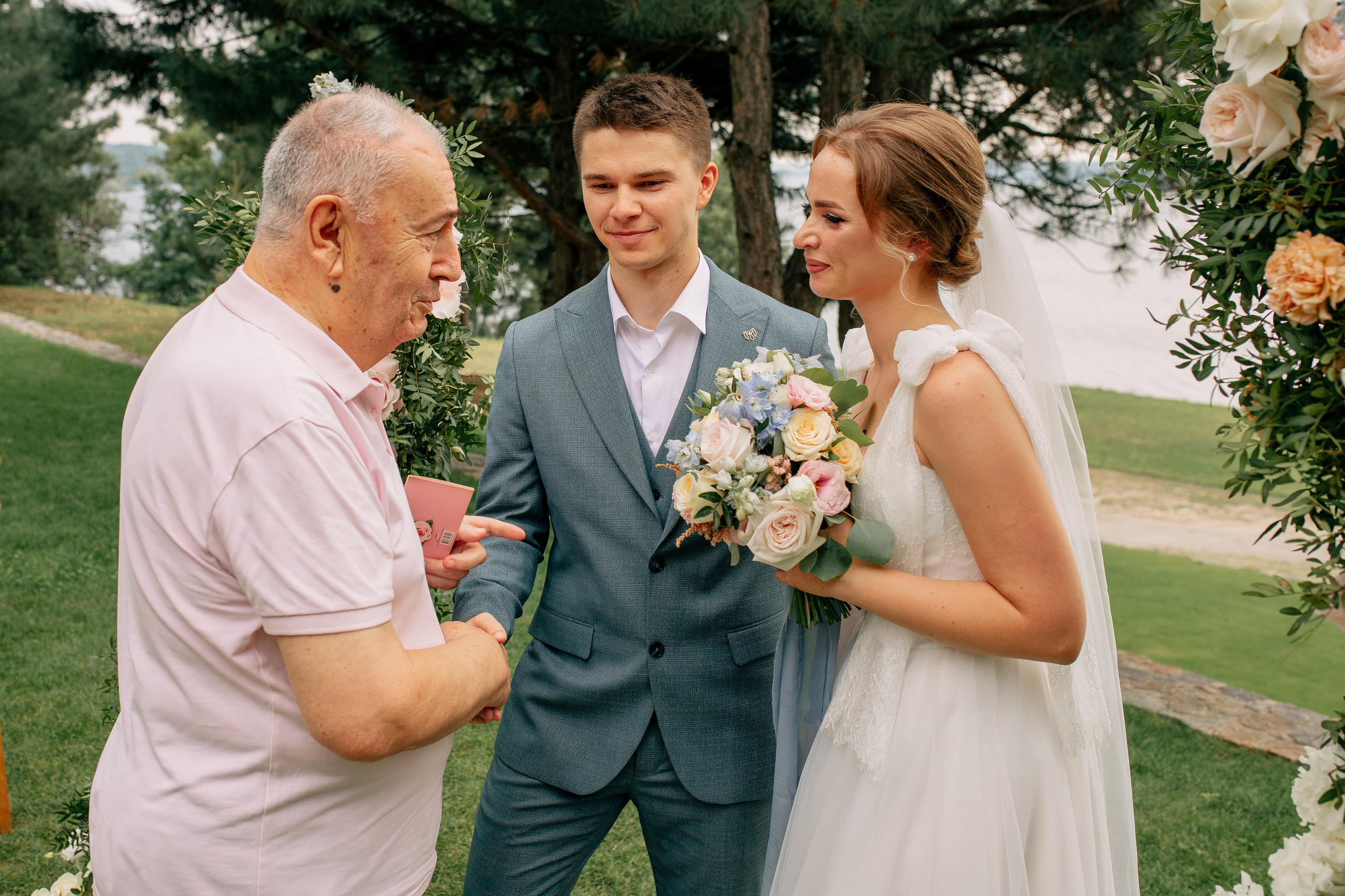 Reportage Wedding. Wedding photographer and videographer Europe