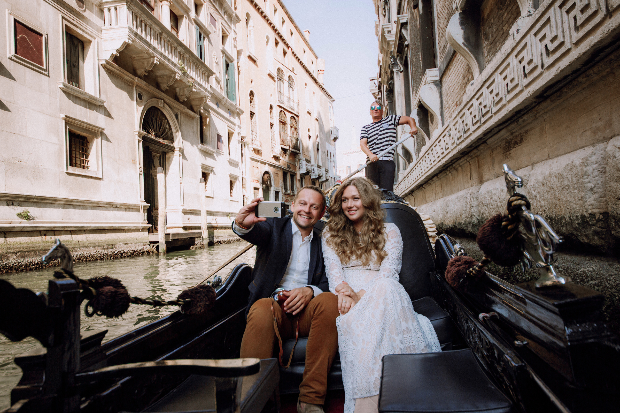 A&L elopement. Wedding and portrait photographer in Poland Vitali Frozen