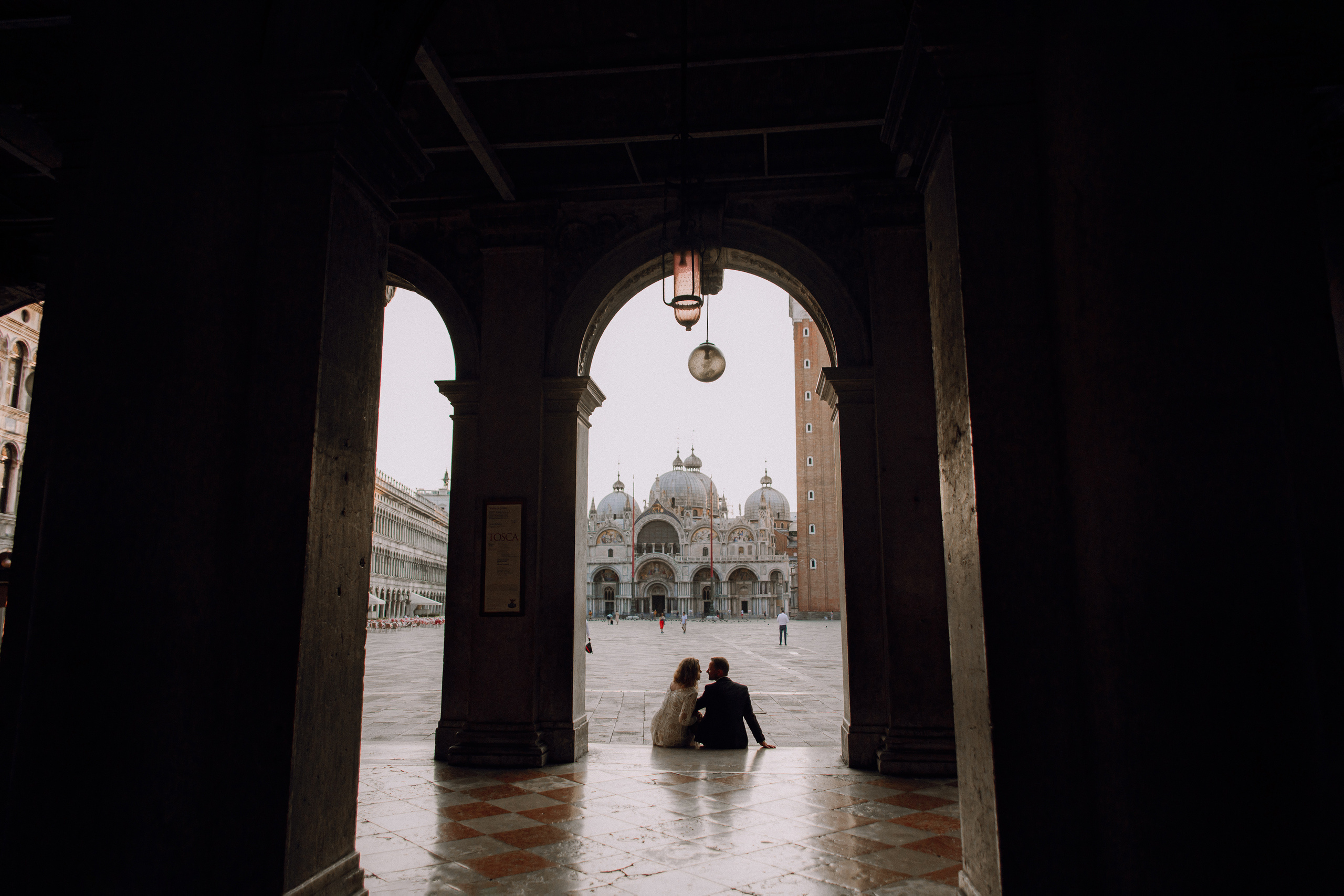 A&L elopement. Wedding and portrait photographer in Poland Vitali Frozen